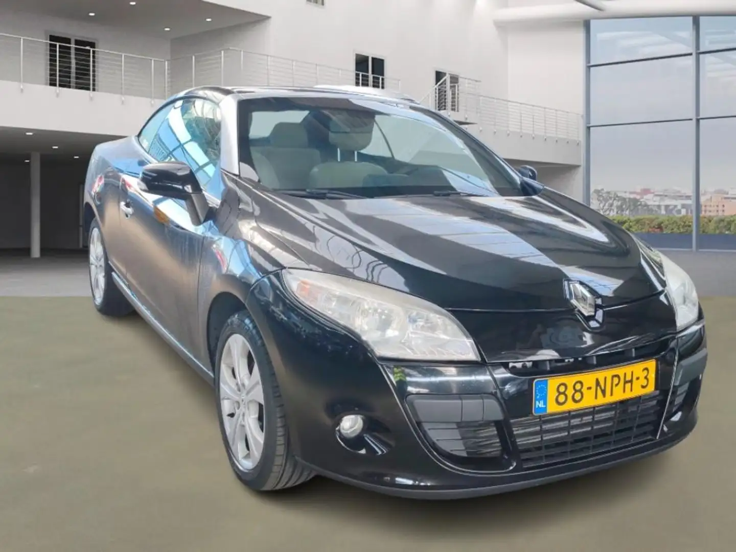 Renault Megane Coupé-Cabriolet 1.4 TCE Dynamique|pano|navi|leder| Zwart - 2