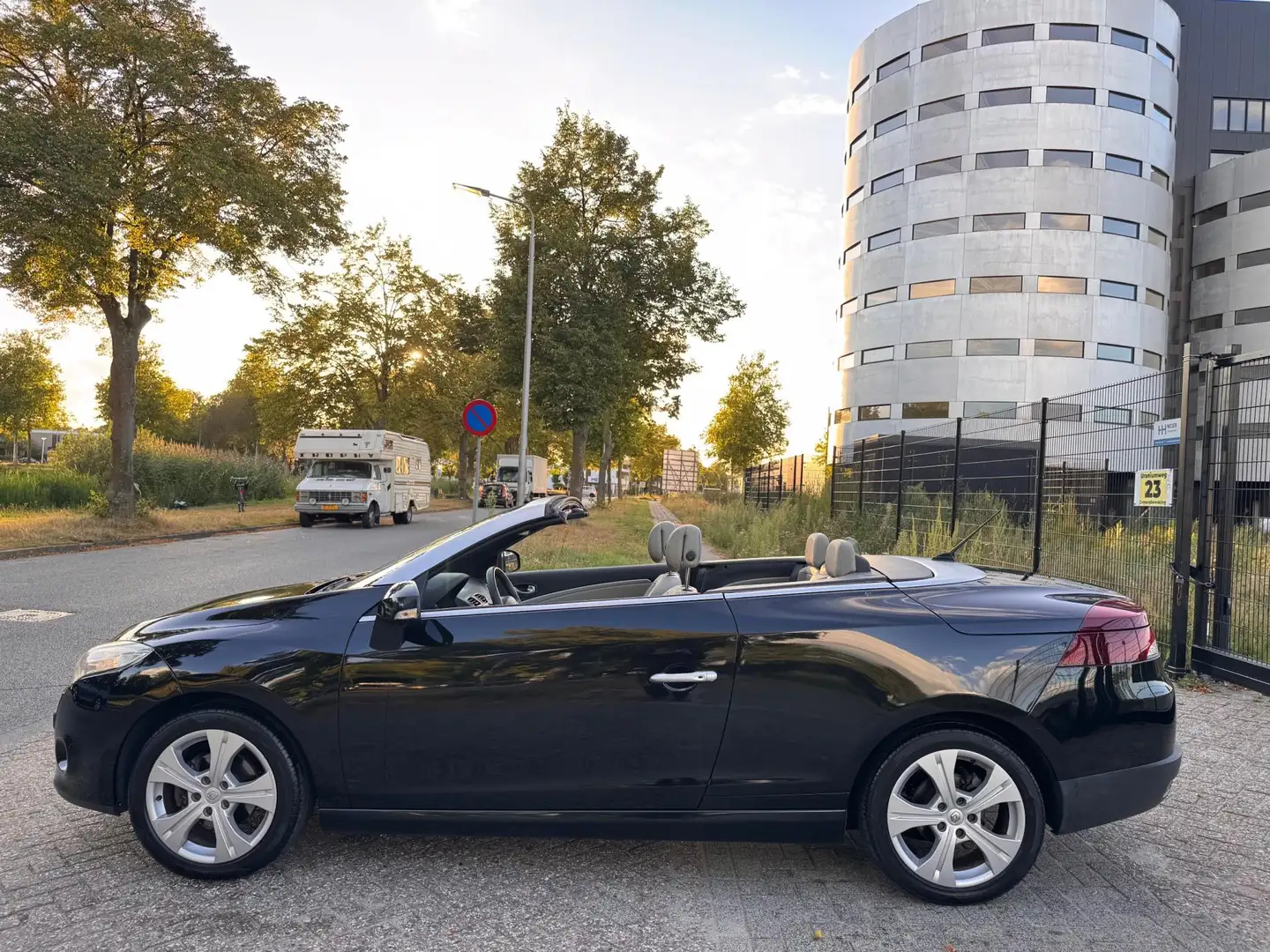 Renault Megane Coupé-Cabriolet 1.4 TCE Dynamique|pano|navi|leder| Zwart - 2