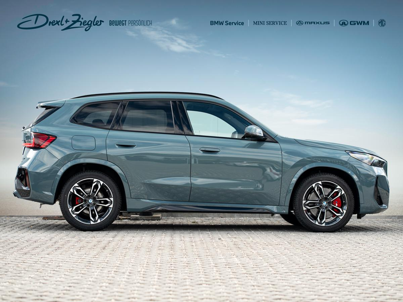 BMW X1 sDrive20i M-Sport PRO AHK PANO ACC HuD eSitze — photo 2