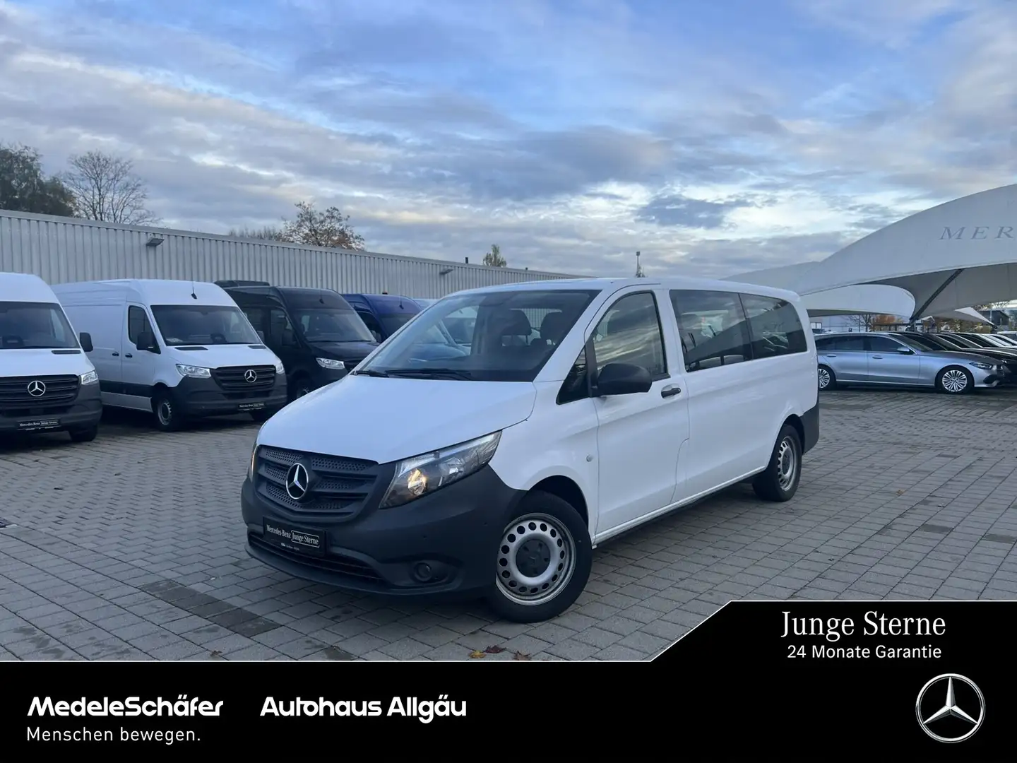 Mercedes-Benz Vito Vito 114 4x4 Tourer PRO Extralang STHZ 9 SITZE 4m Weiß - 1