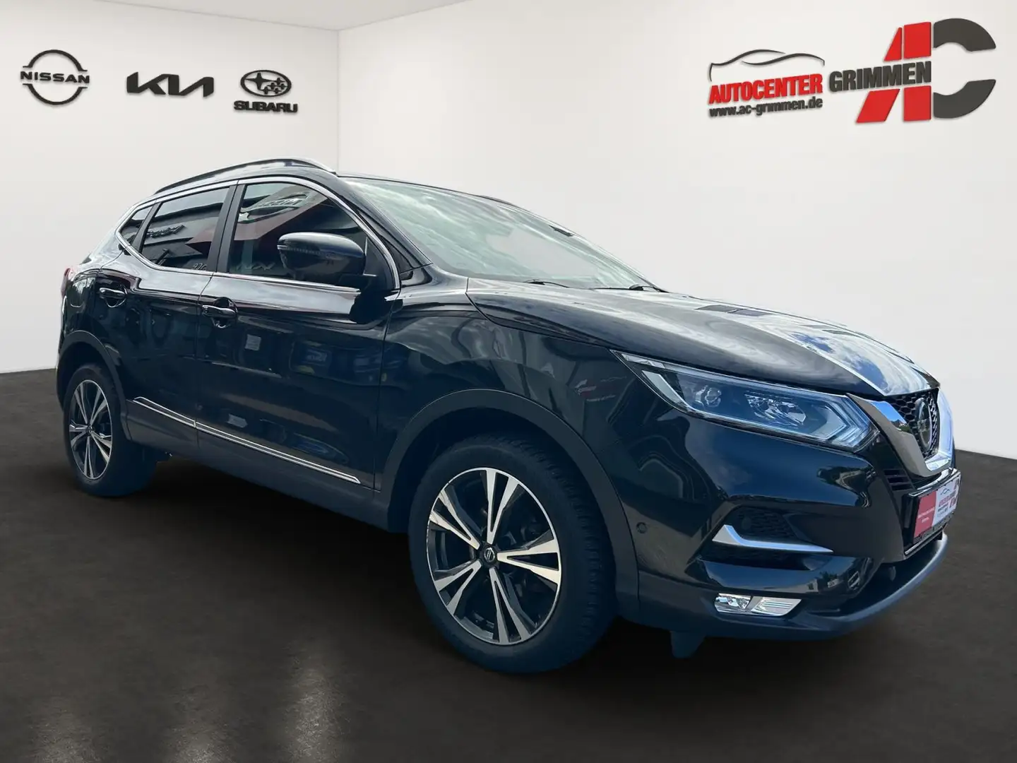 Nissan Qashqai 1.3 DIG-T 117 kW N-Connecta *NAVI*PGD*AH Schwarz - 2