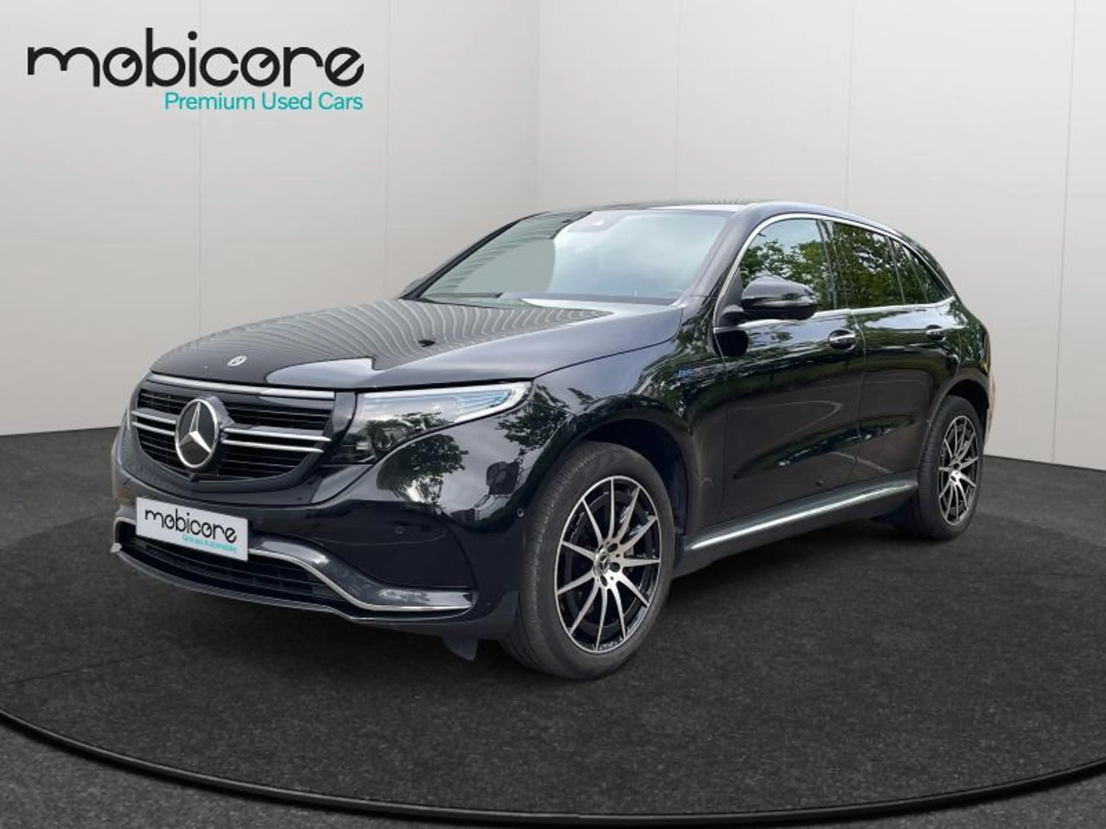 Mercedes-Benz EQC 400 4MATIC AMG LINE / Electrique
