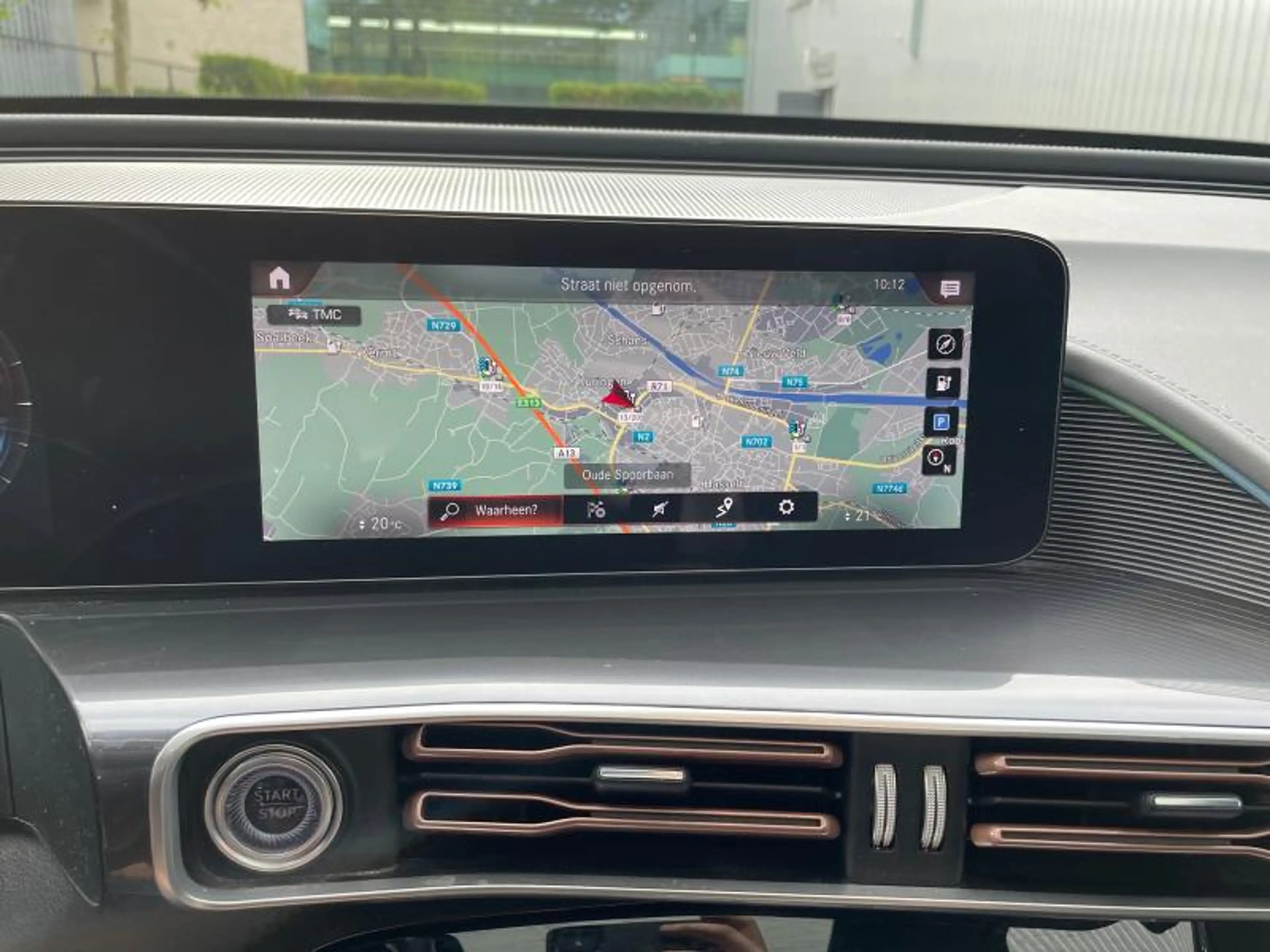 Mercedes-Benz EQC 400 4MATIC AMG LINE / Electrique — photo 15