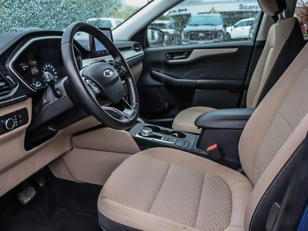 Ford Escape снимка Ford Escape