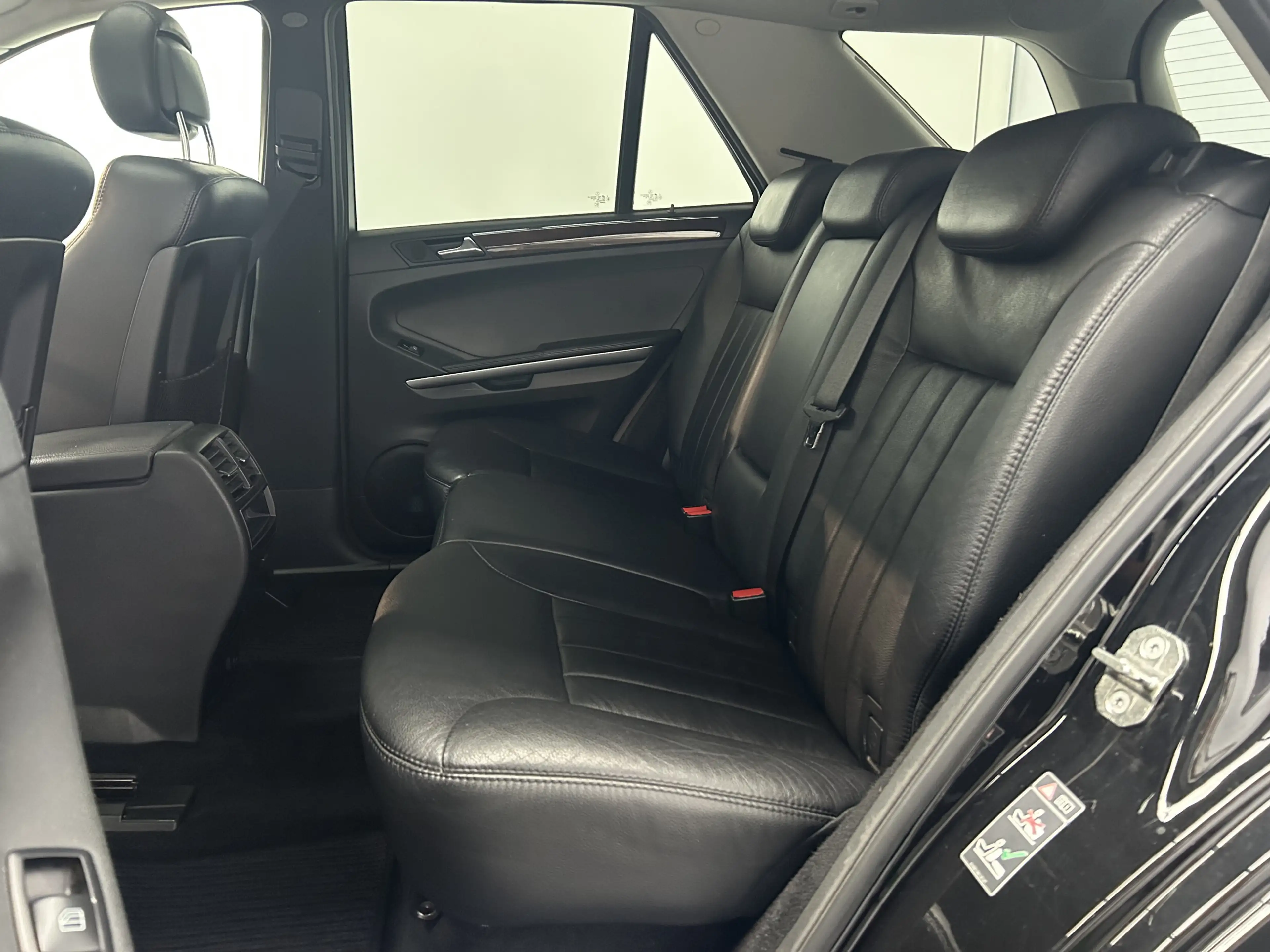 Mercedes-Benz ML 320 CDI 4Matic S-Dach Bi-Xenon Leder SHZ Navi — photo 9