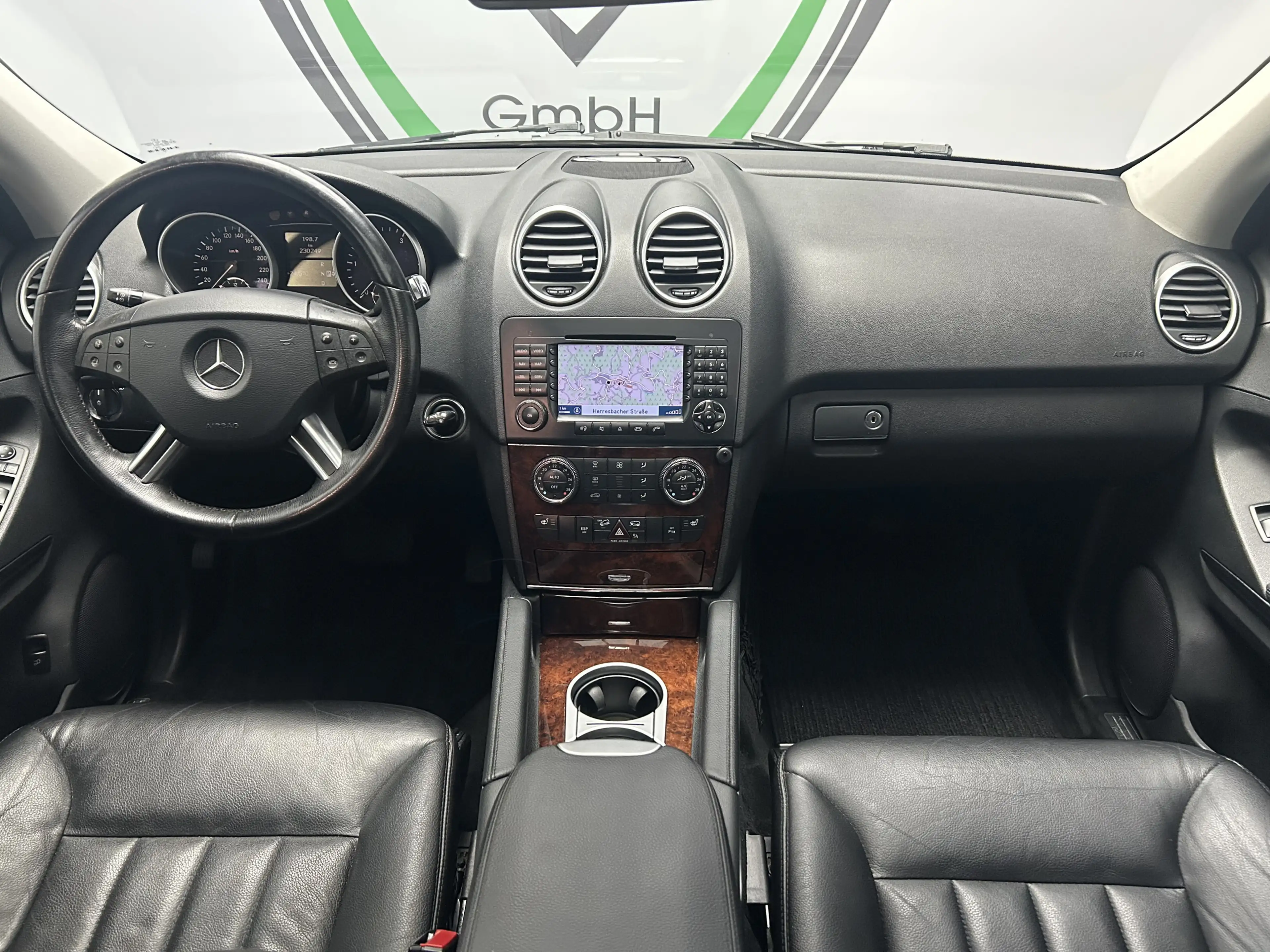 Mercedes-Benz ML 320 CDI 4Matic S-Dach Bi-Xenon Leder SHZ Navi — photo 12