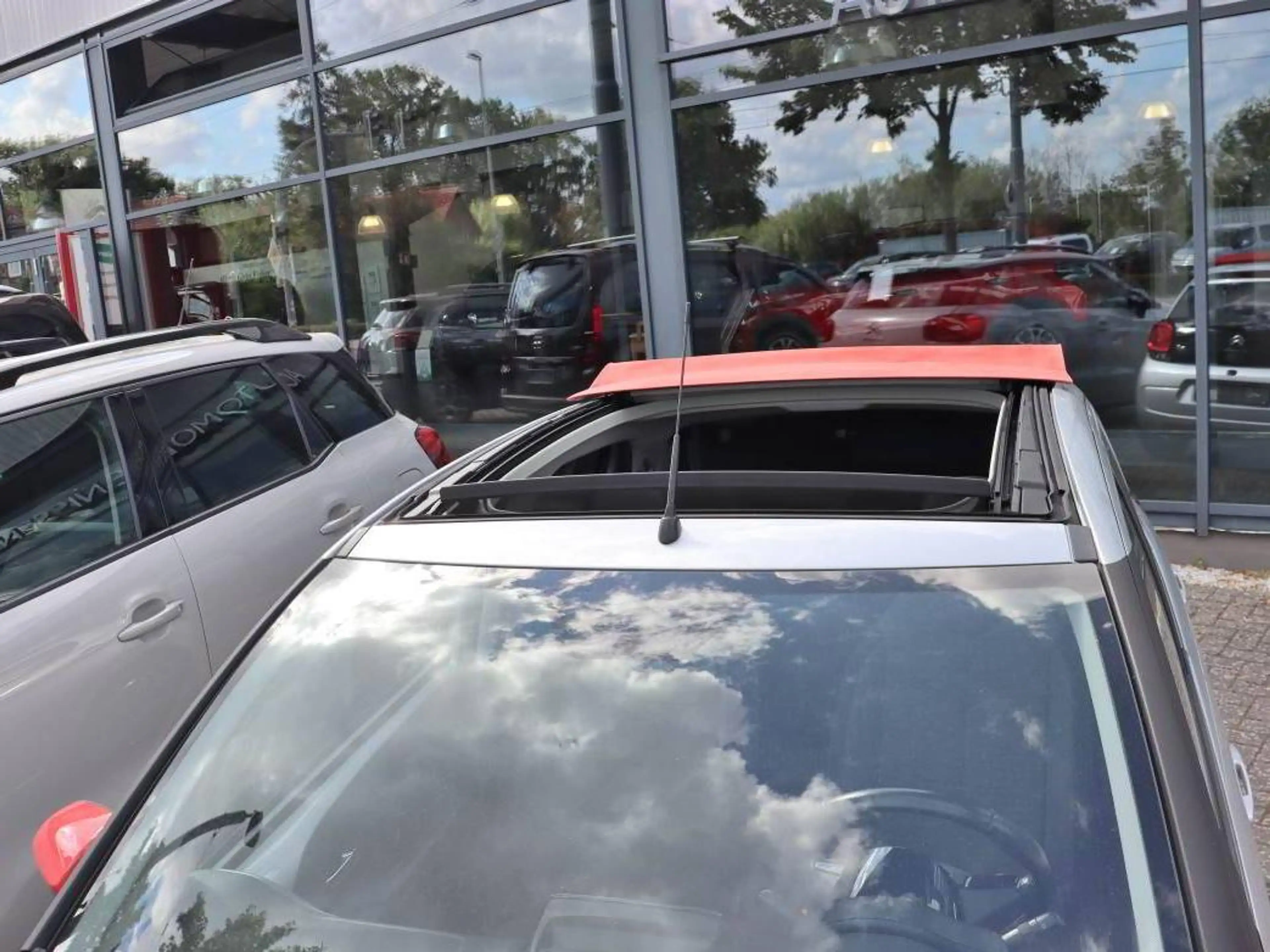 Citroen C1 Shine — photo 14