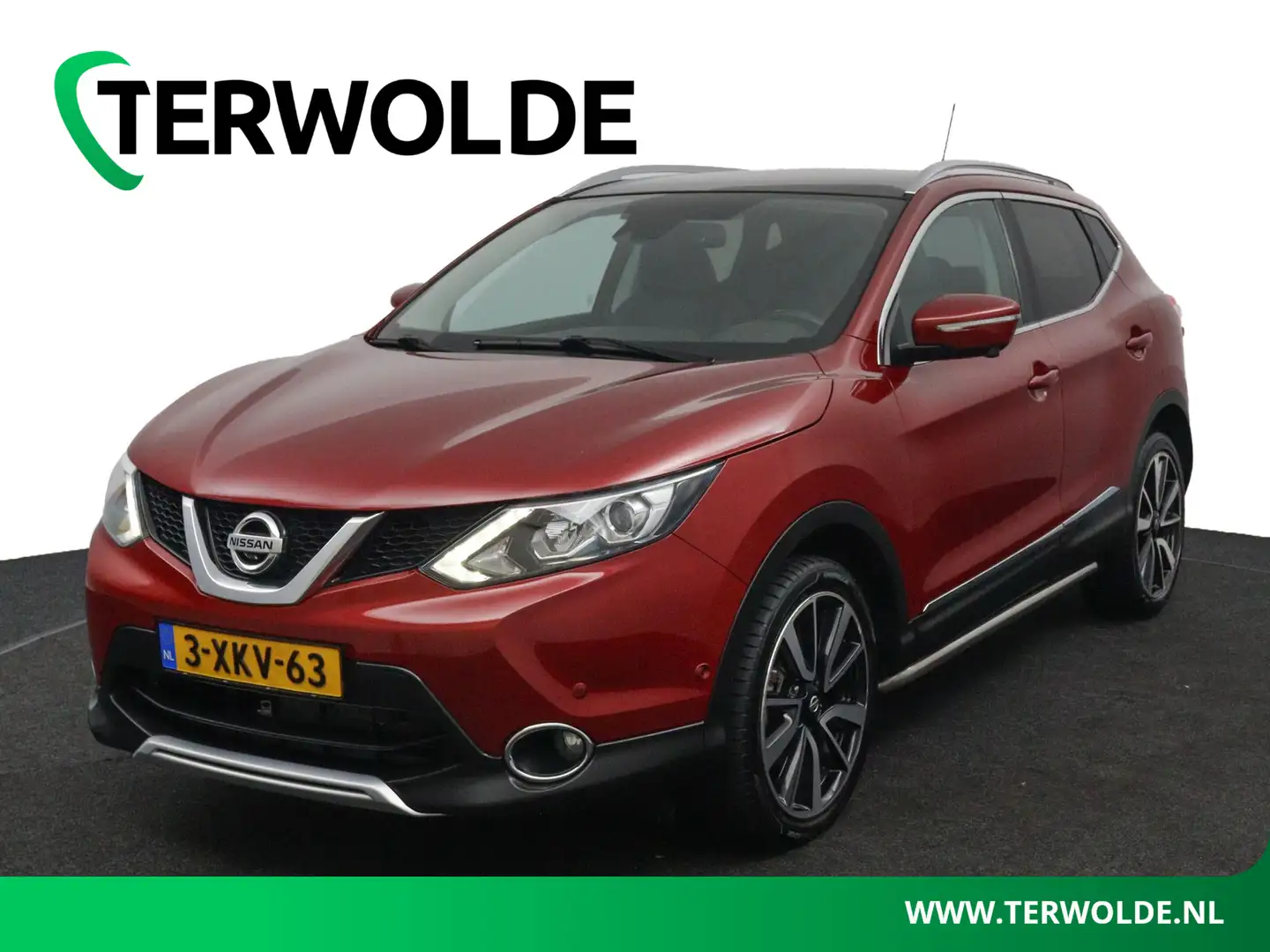 Nissan Qashqai 1.2 Tekna | Panoramadak | Lederen Bekl. | Parkeerc Rouge - 1