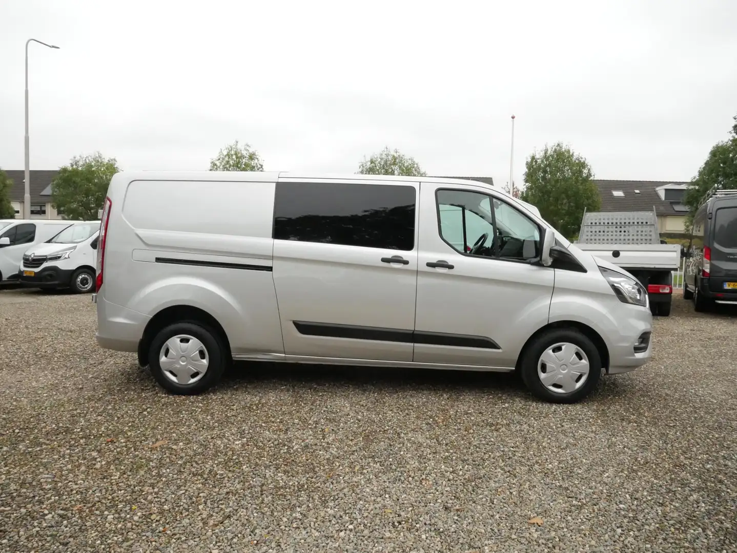 Ford Transit Custom 2.0 TDCI 130PK, L2H1, Dubbel Cabine, Airco Grijs - 2