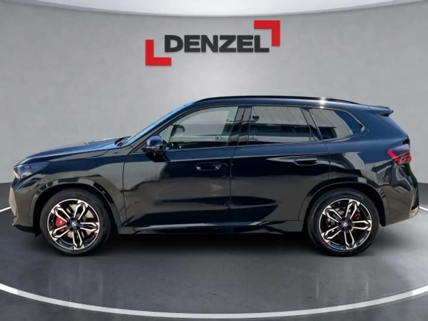 BMW X1 xDrive 20d U11 B47 Schwarz - 2