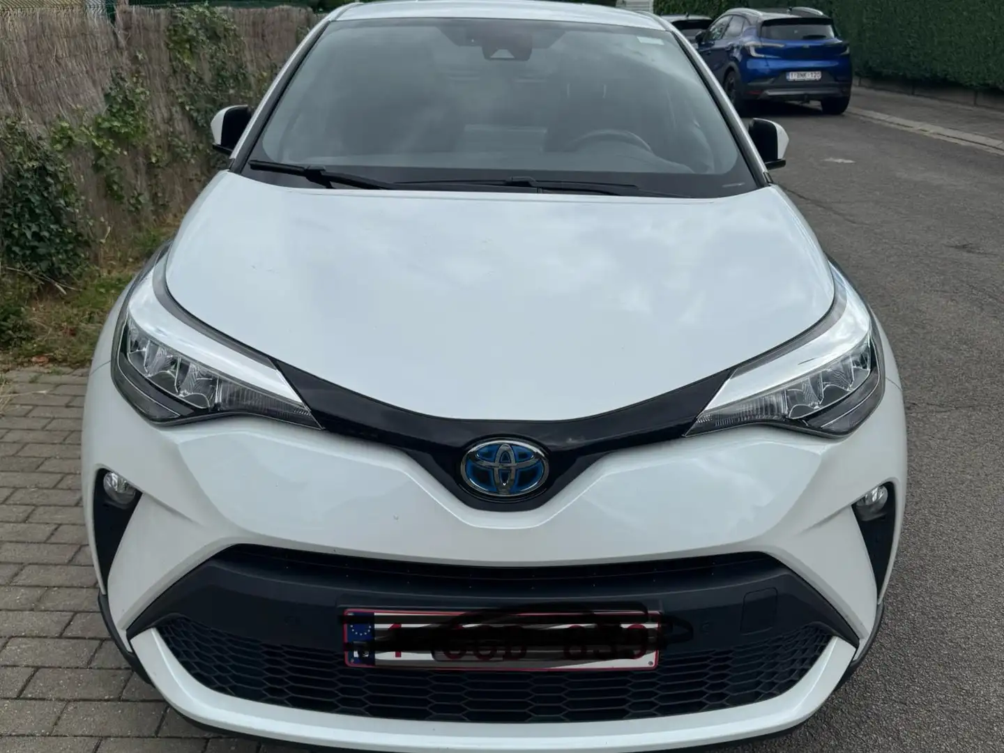 Toyota C-HR C-HR Hybrid 1.8i VVT-i C-Lub Bi-Tone E-CVT Blanc - 1