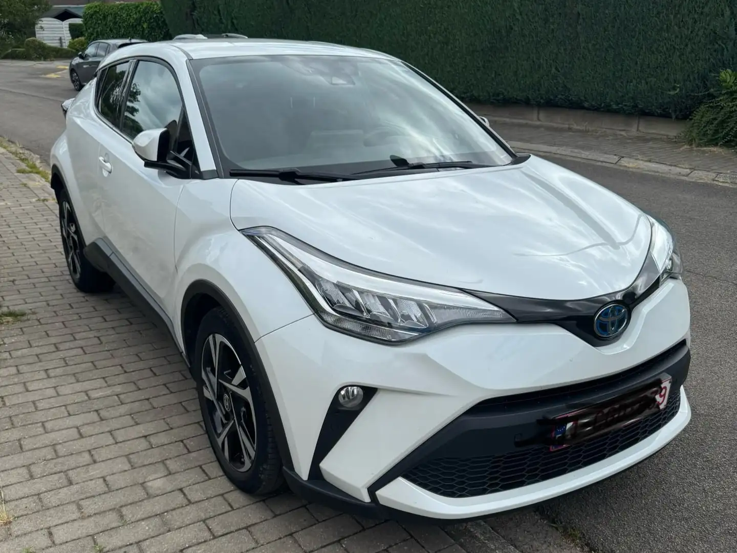 Toyota C-HR C-HR Hybrid 1.8i VVT-i C-Lub Bi-Tone E-CVT Blanc - 2