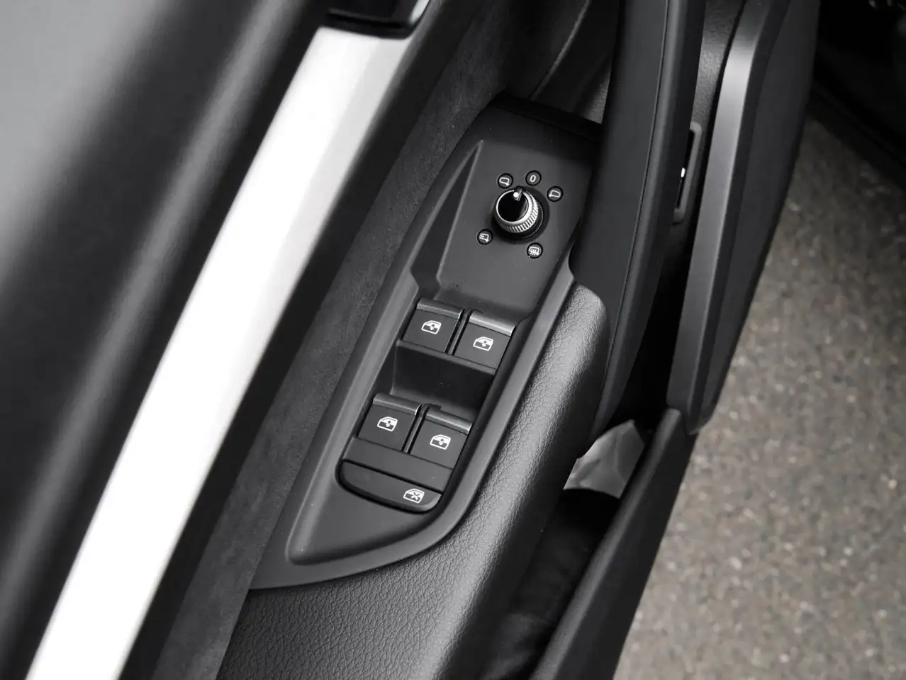 Audi Q5 50 TFSI e quattro S-Line Matrix-LED 15