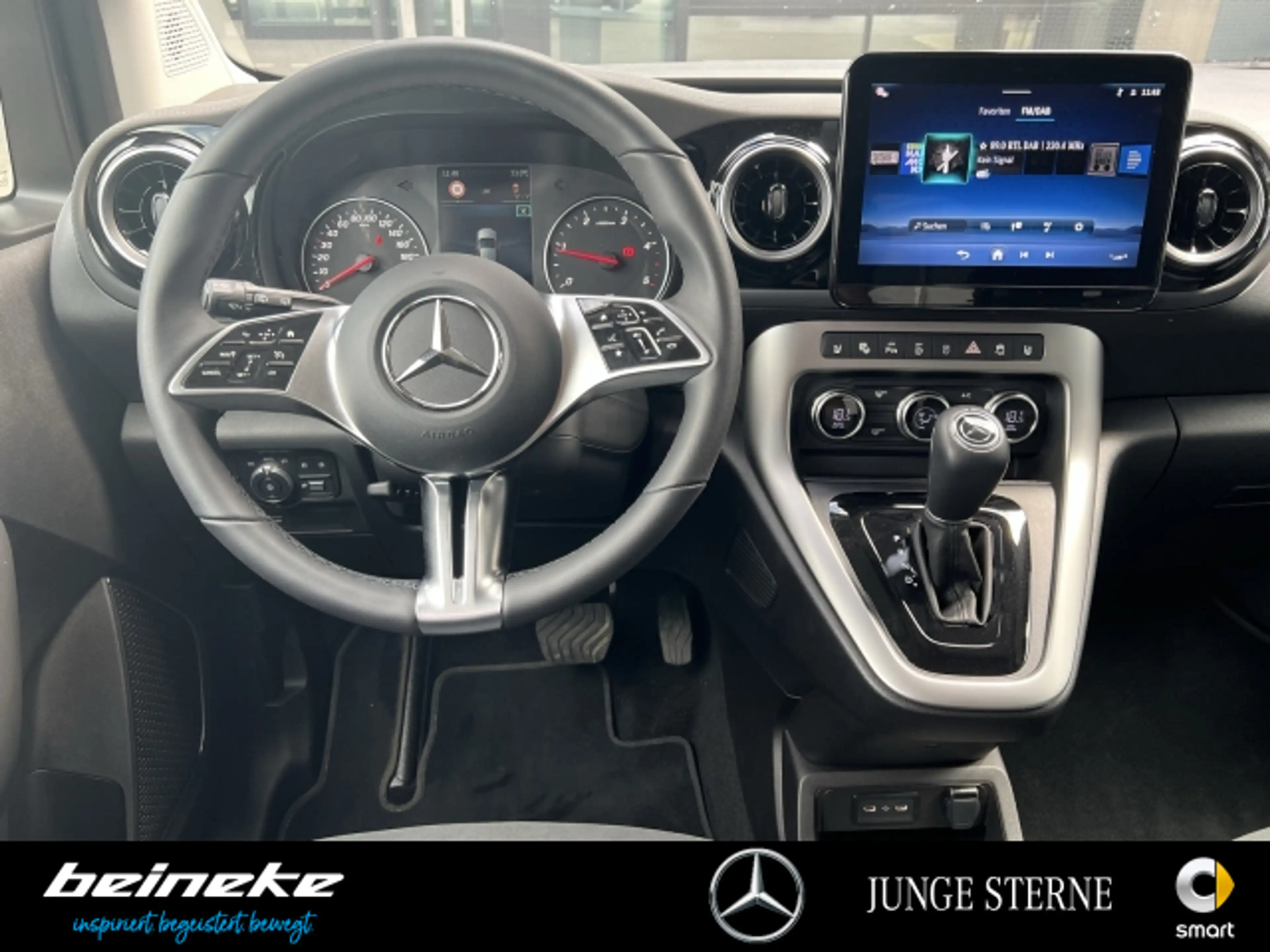 Mercedes-Benz T-Class T 180 d PROGRESSIVE ED. AHK*Navi*LED*RFK*4Season — photo 9