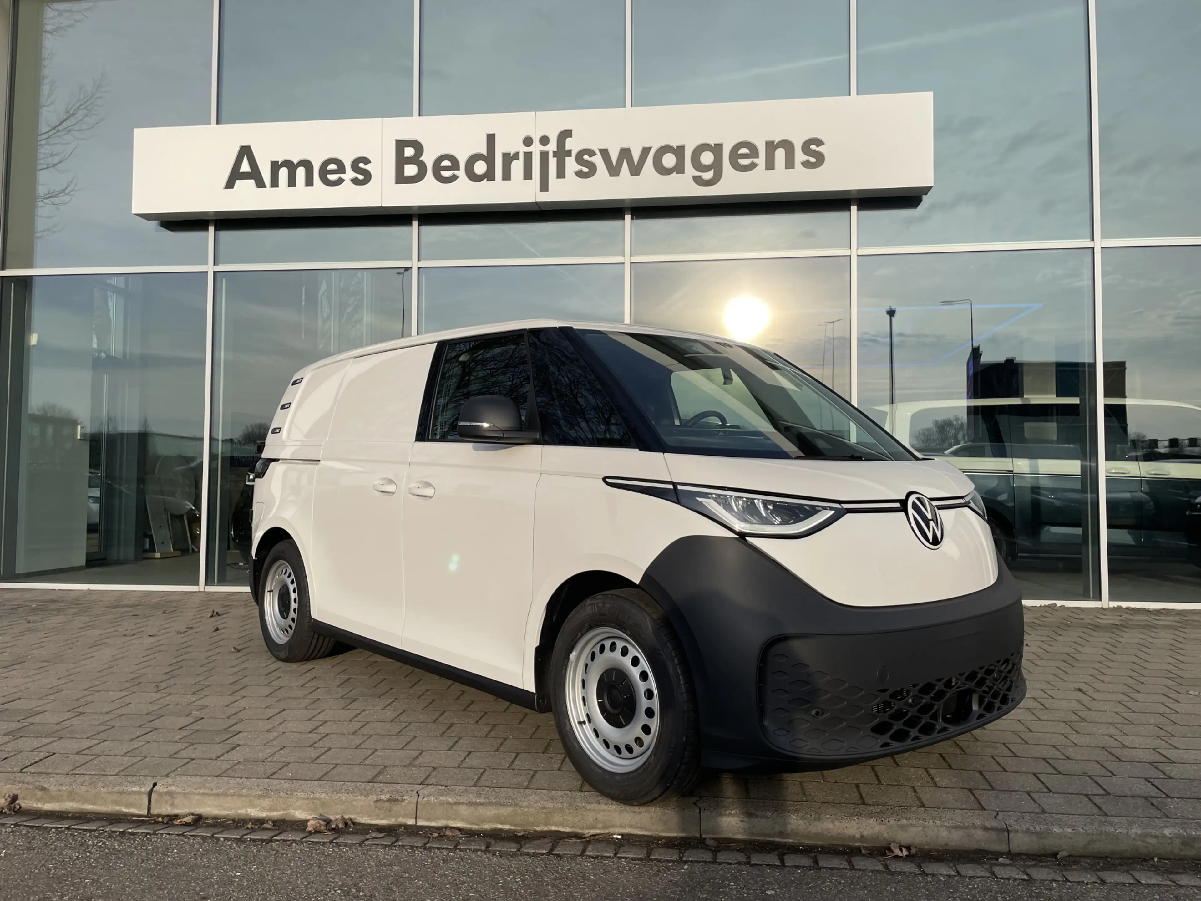 Volkswagen ID. Buzz Cargo Economy Business 286PK RWD | Trekhaak | Achterdeur — photo 2