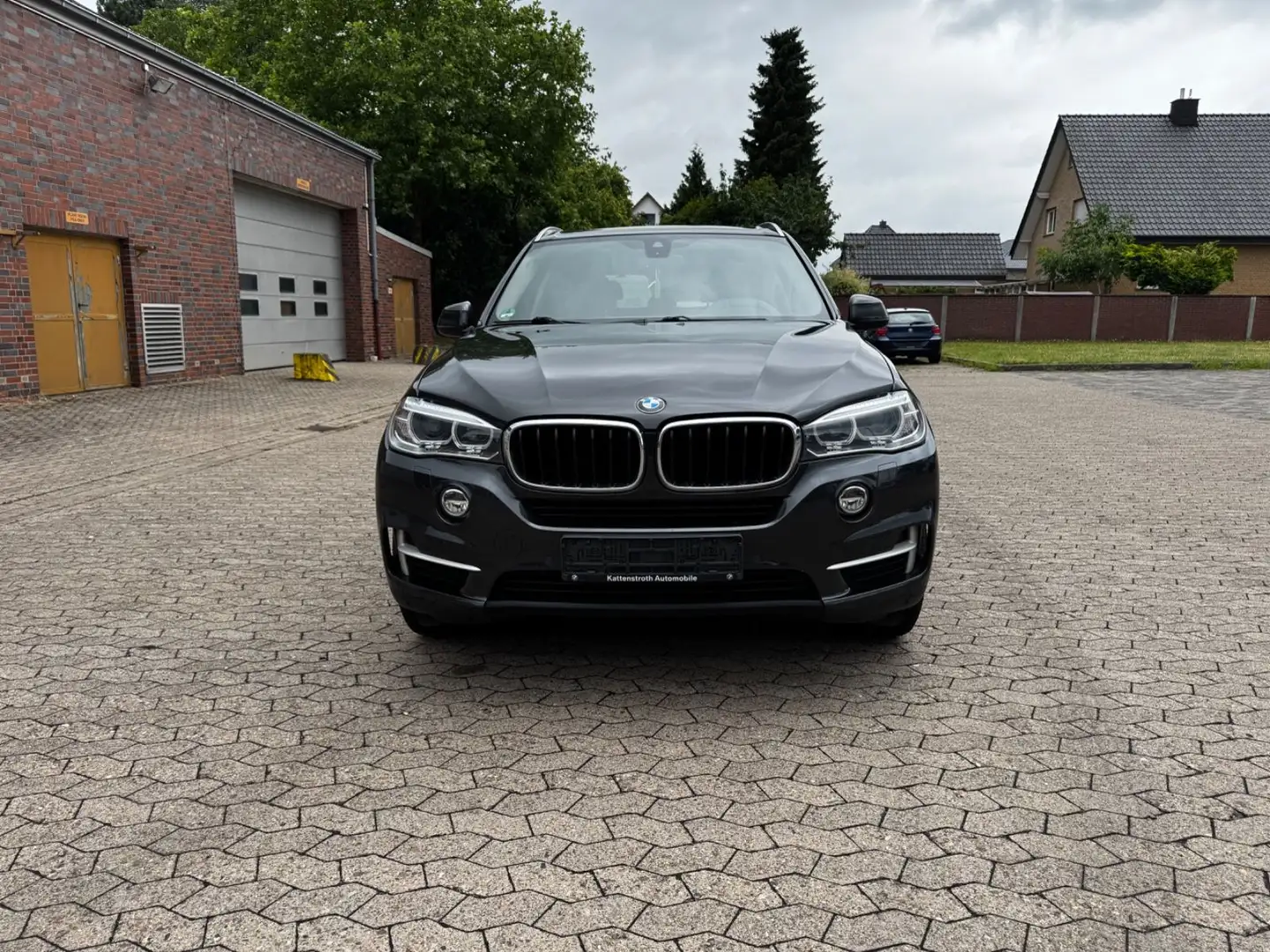 BMW X5 Leder Navi Xenon Grau - 2