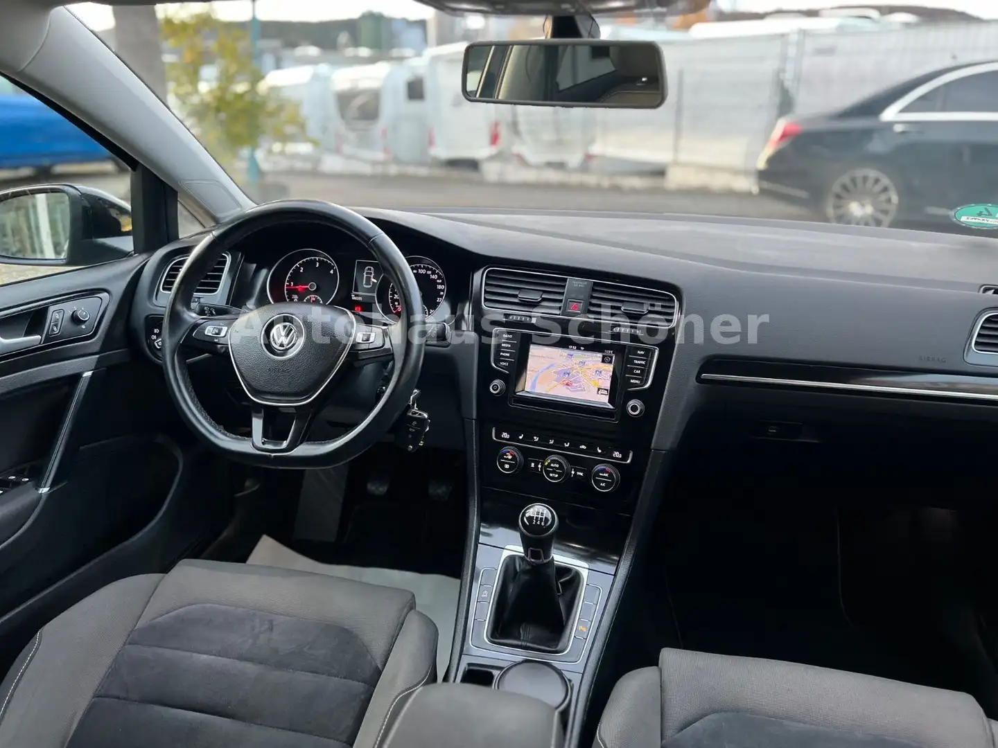 Volkswagen Golf VII 2.0 Lim. Highline BMT**NAVI*XENON** Schwarz - 2