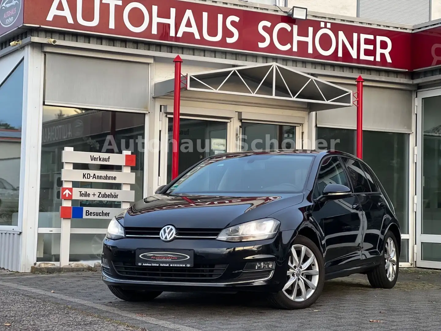Volkswagen Golf VII 2.0 Lim. Highline BMT**NAVI*XENON** Schwarz - 1