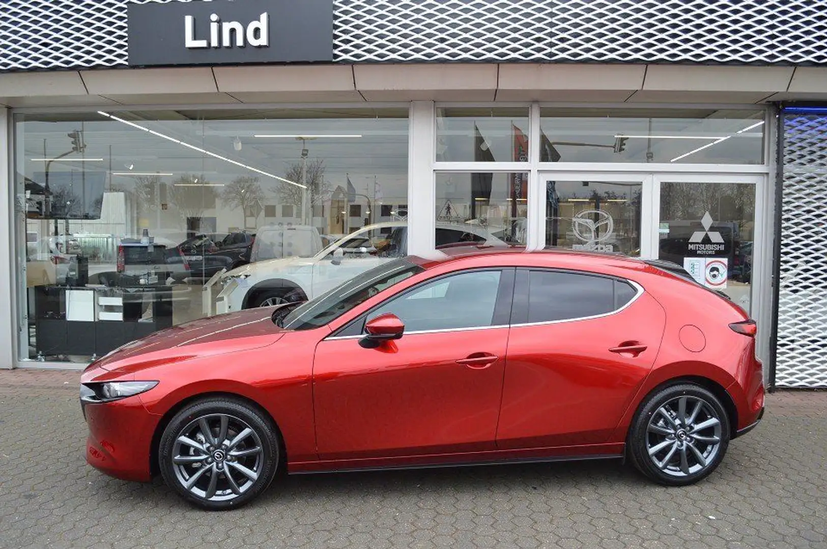 Mazda 3 2.5L e-SKYACTIV G 140ps Rood - 2