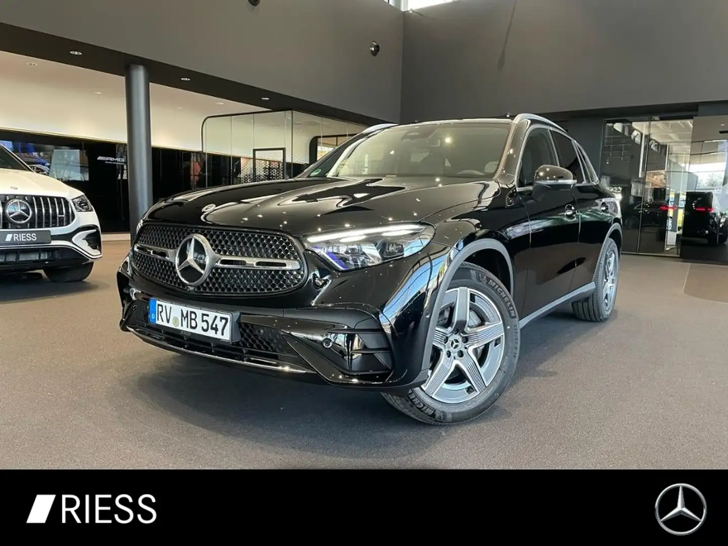 Mercedes-Benz GLC 200 AMG+AHK+DISTRONIC+DIGITAL LIGHT+360°+MEM Schwarz - 1