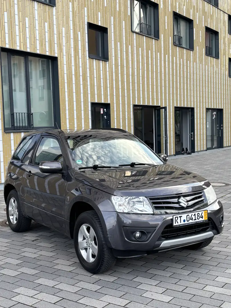 Suzuki Grand Vitara 2.4 Comfort 4x4 - 2