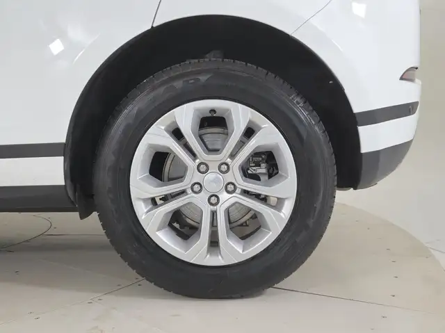 Land Rover Range Rover Evoque view 9
