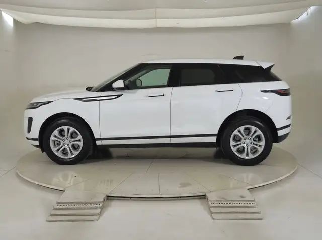 Land Rover Range Rover Evoque view 6