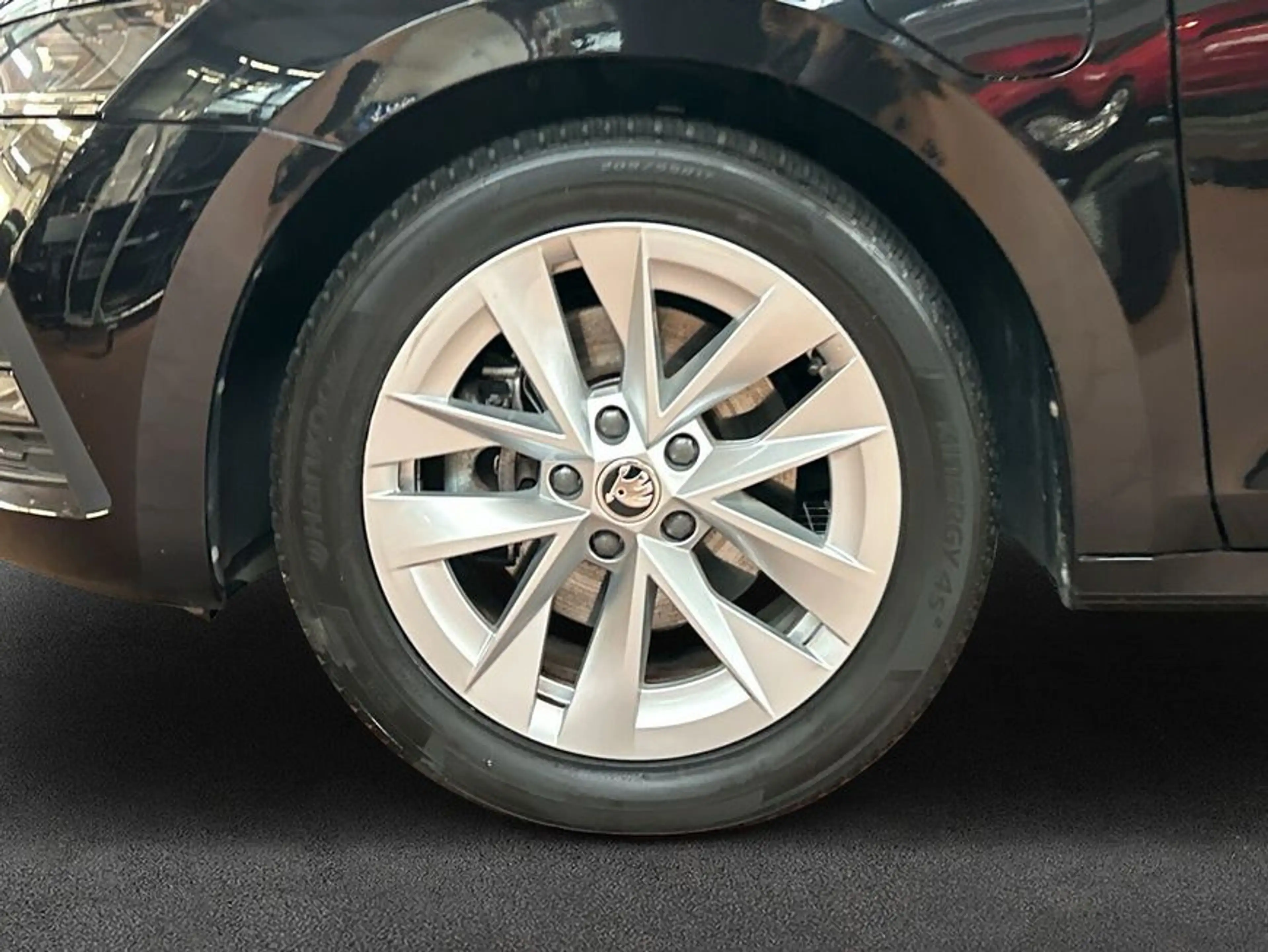 Skoda Octavia Combi 1.4 TSI iV DSG Ambition — photo 8