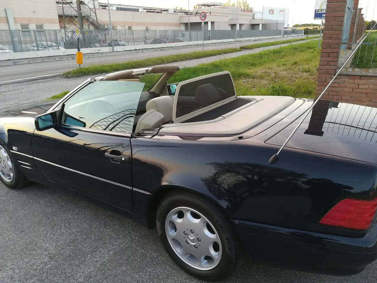 Mercedes-Benz SL 280 cabrio, foto 2