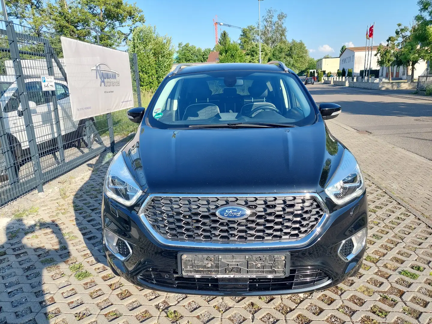 Ford Kuga 2.0 TDCi 4x4 Aut. Vignale Czarny - 2