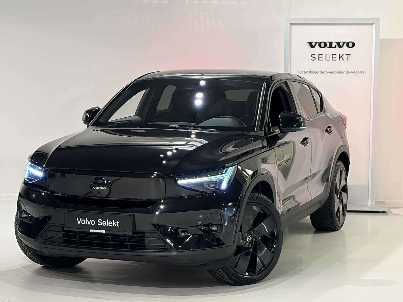 2025 Volvo EX 40