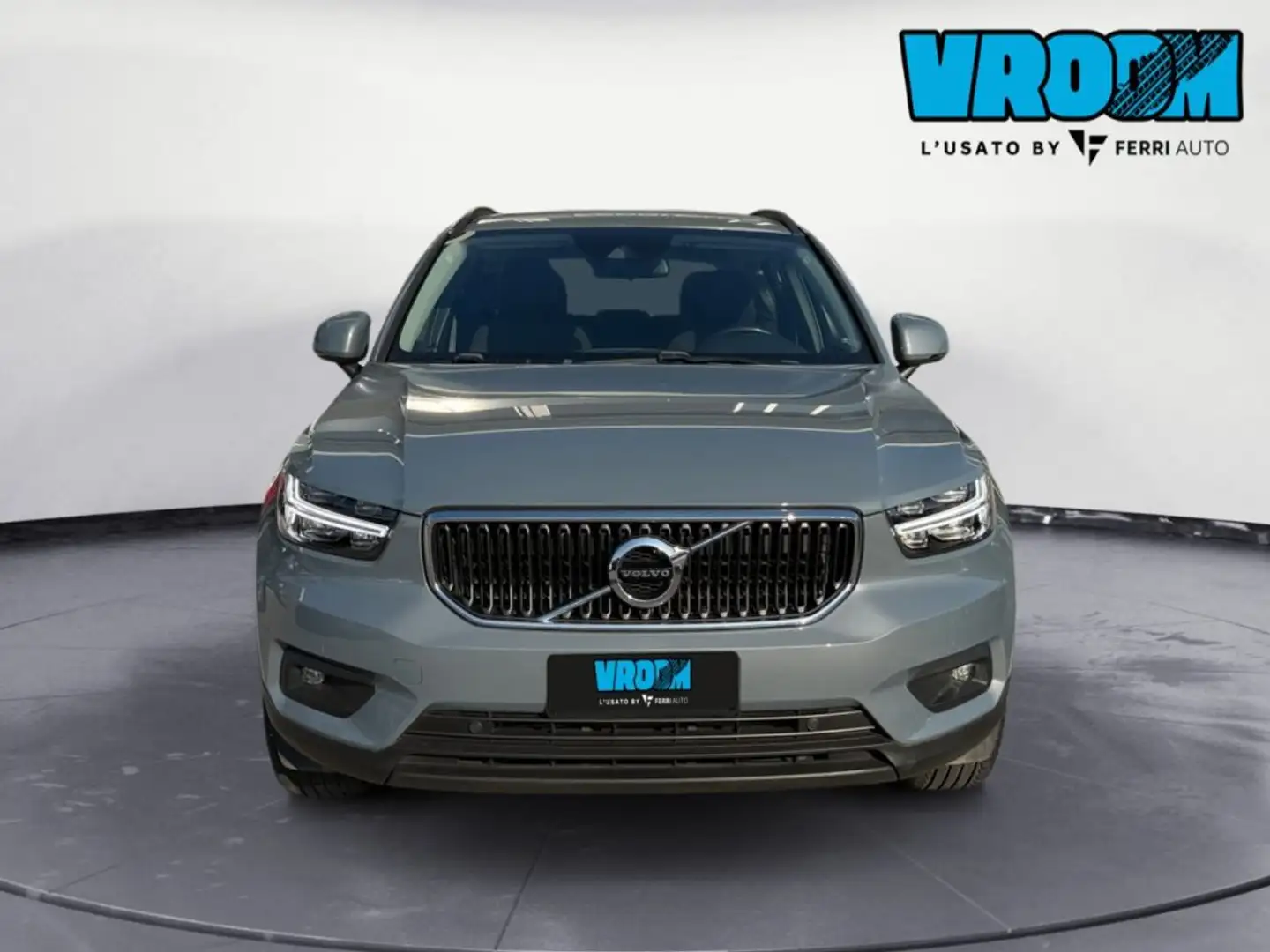Volvo XC40 D3 Geartronic Business Grau - 2