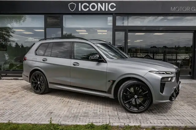 BMW X7 M60iA
