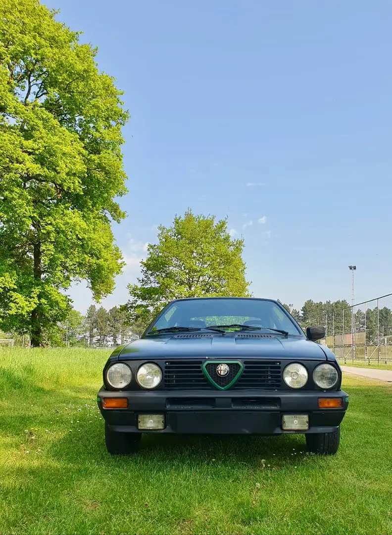 Alfa Romeo Sprint 1.5 Quadrifoglio Verde Černá - 2