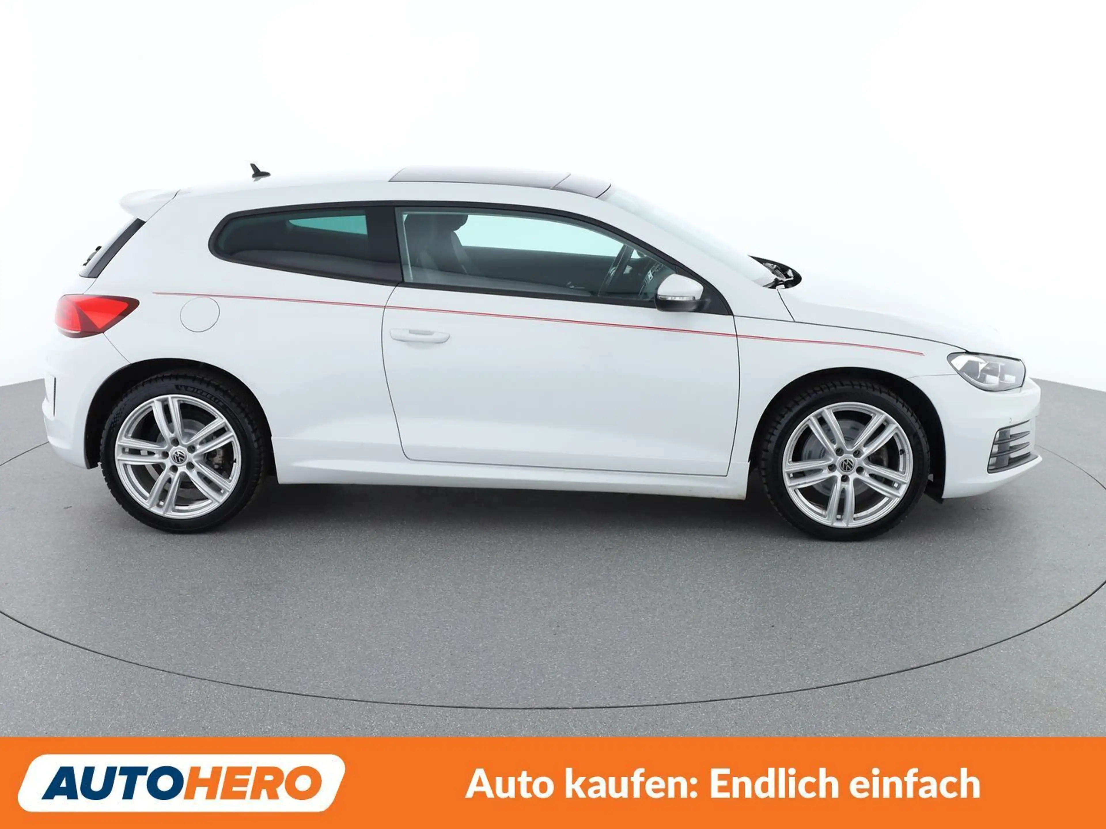 Volkswagen Scirocco 2.0 TSI Sport BlueMotion Tech R-Line — photo 7
