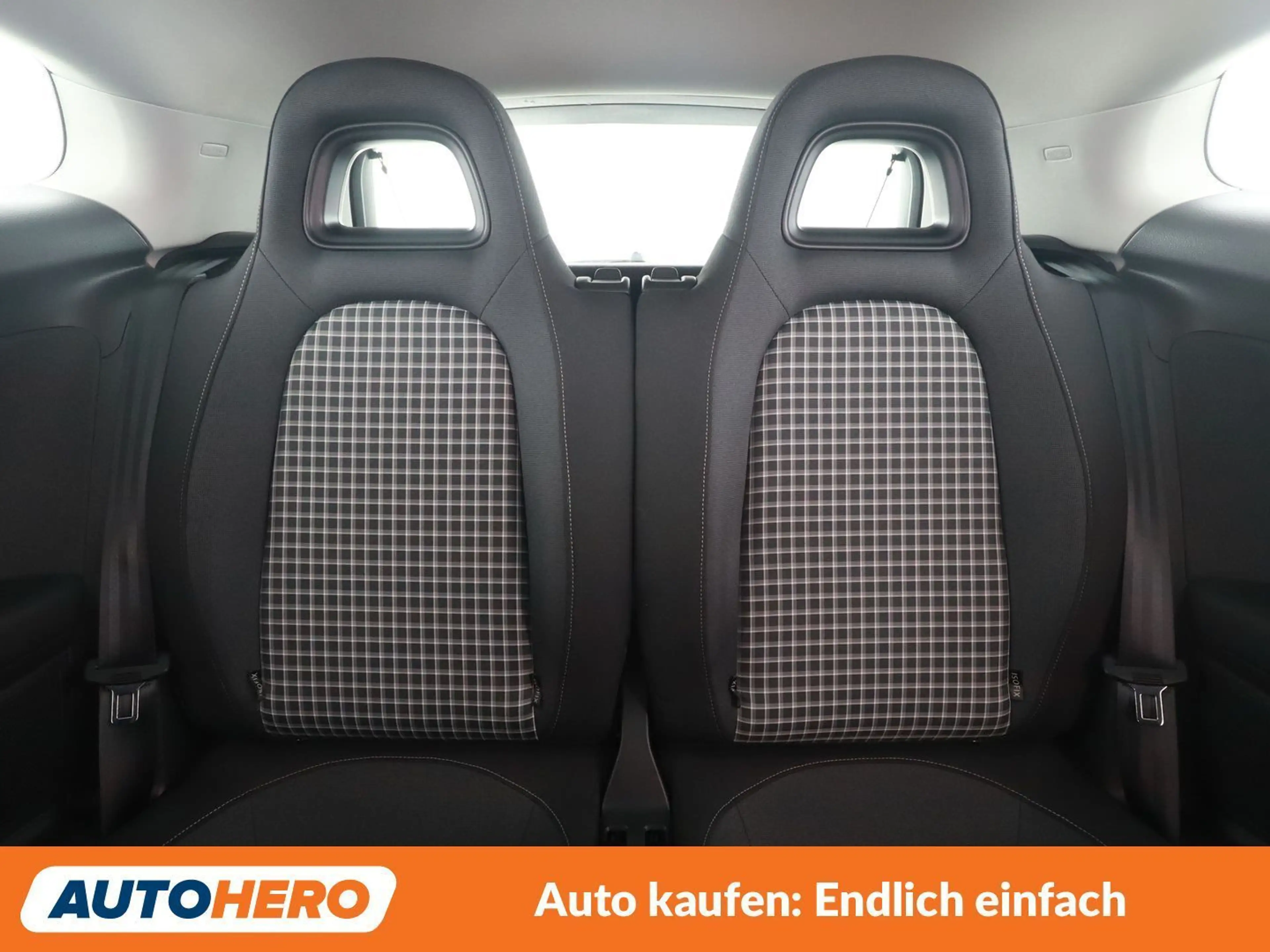 Volkswagen Scirocco 2.0 TSI Sport BlueMotion Tech R-Line — photo 15
