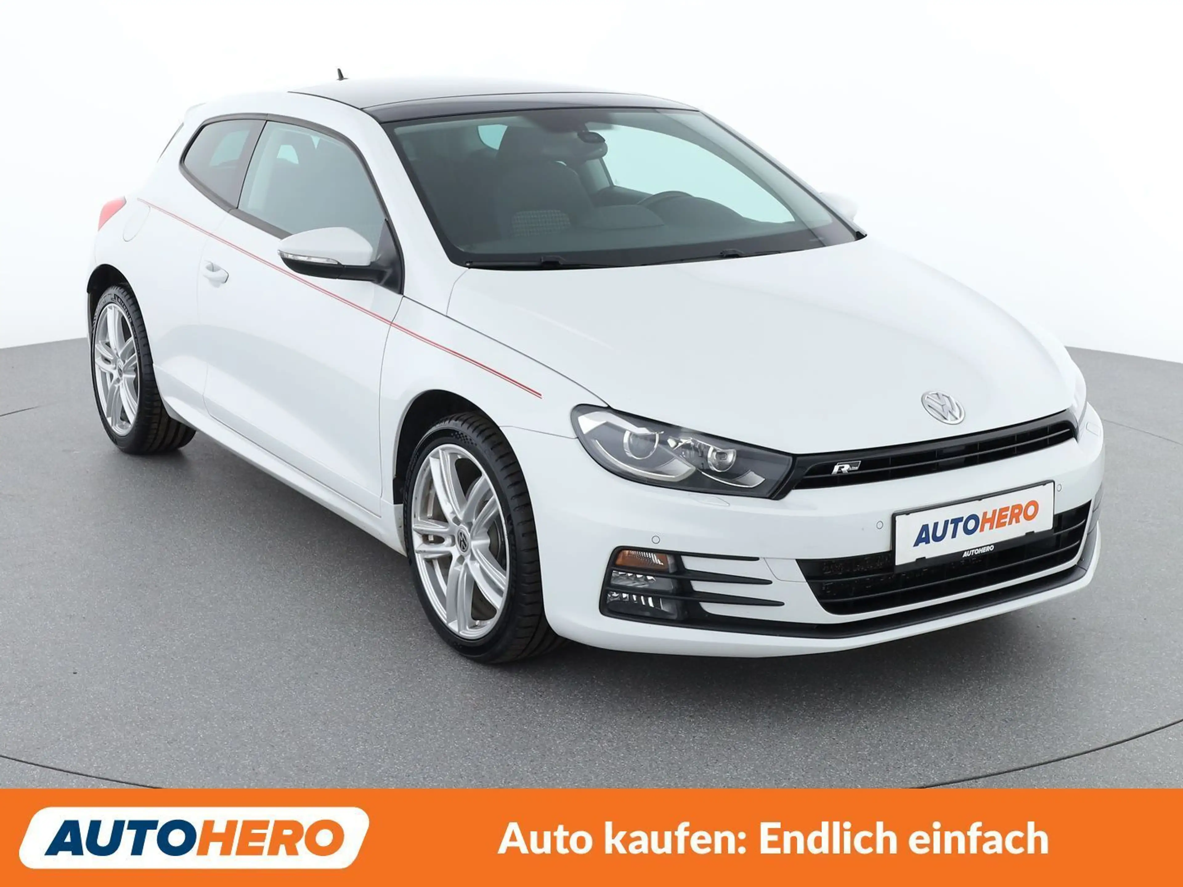 Volkswagen Scirocco 2.0 TSI Sport BlueMotion Tech R-Line — photo 8