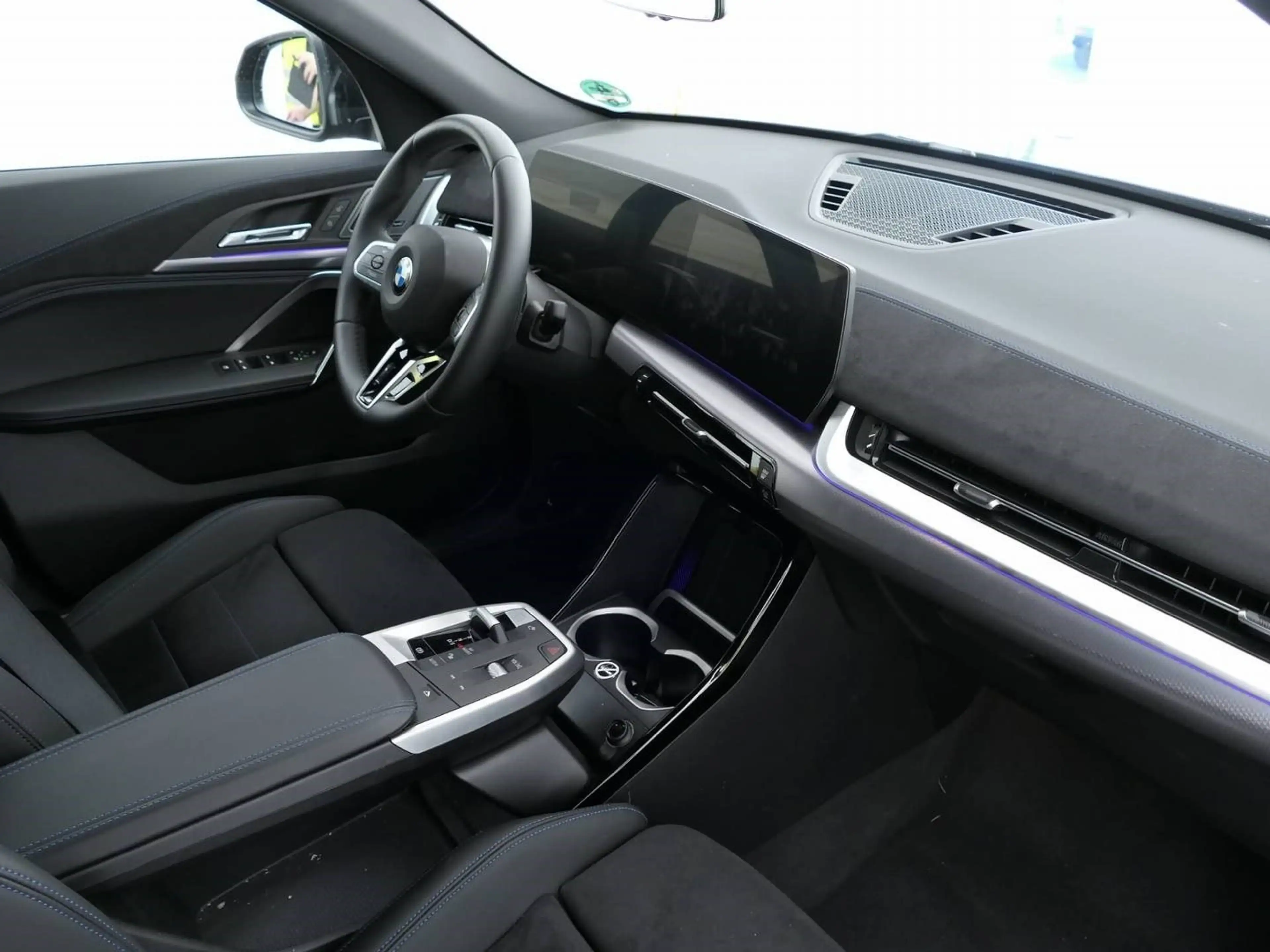 BMW X2 sDrive20i M SPORTPAKET+19"ALU+ANH.KUPPLUNG — photo 7
