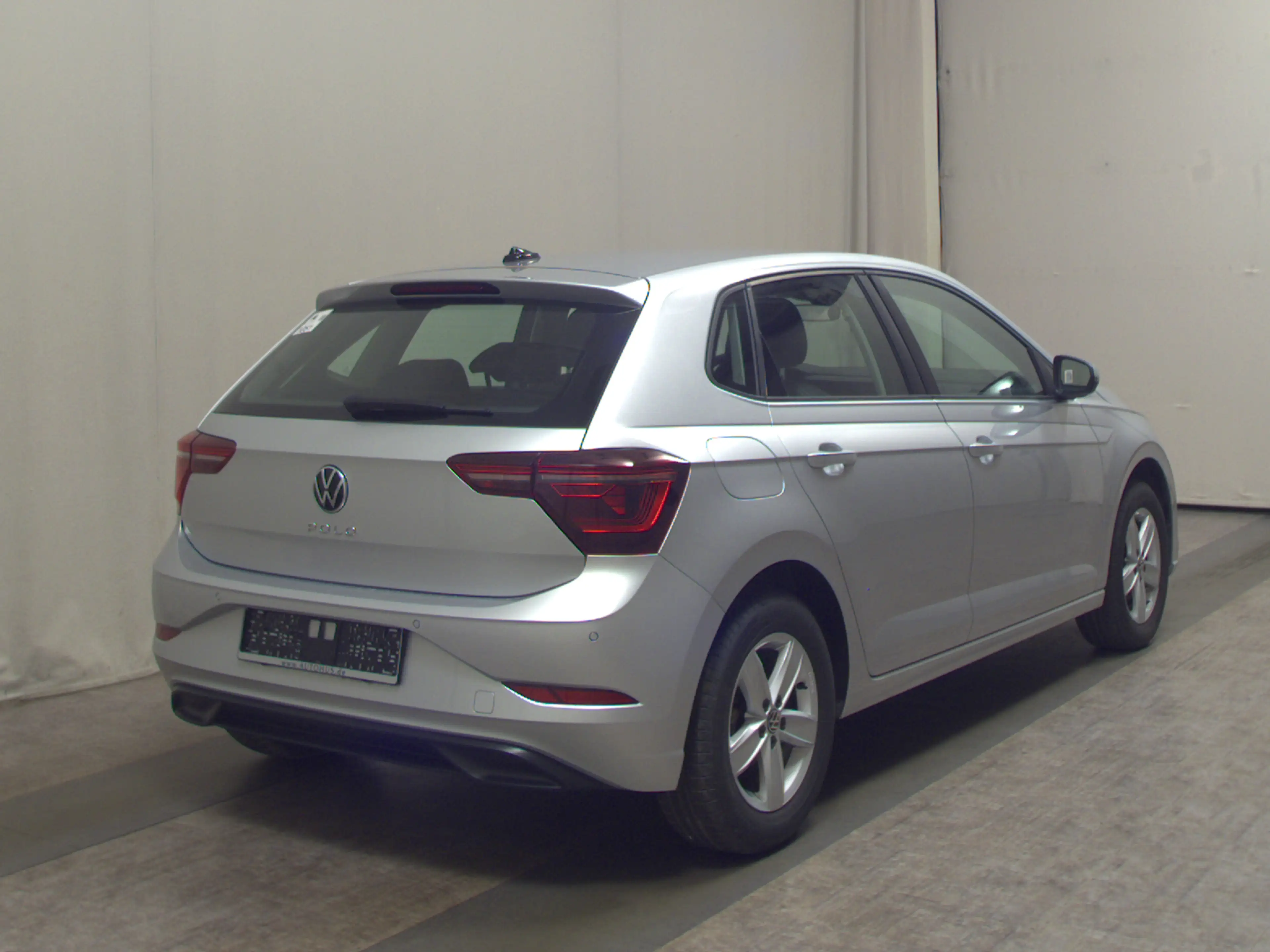 Volkswagen Polo VW Polo 1.0 TSI Style DSG NAVI DC Matrix SHZ PDC — photo 4