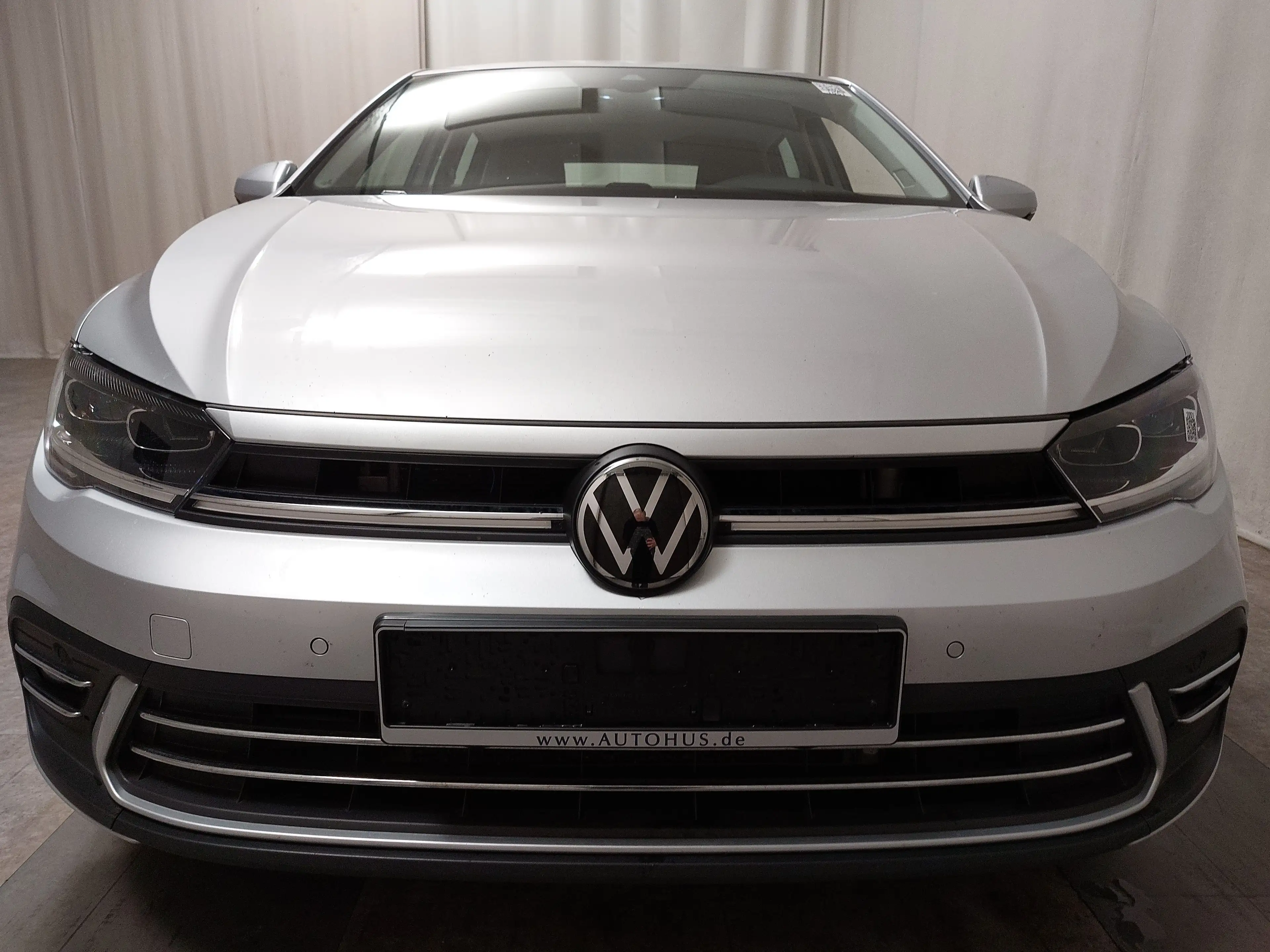Volkswagen Polo VW Polo 1.0 TSI Style DSG NAVI DC Matrix SHZ PDC — photo 9