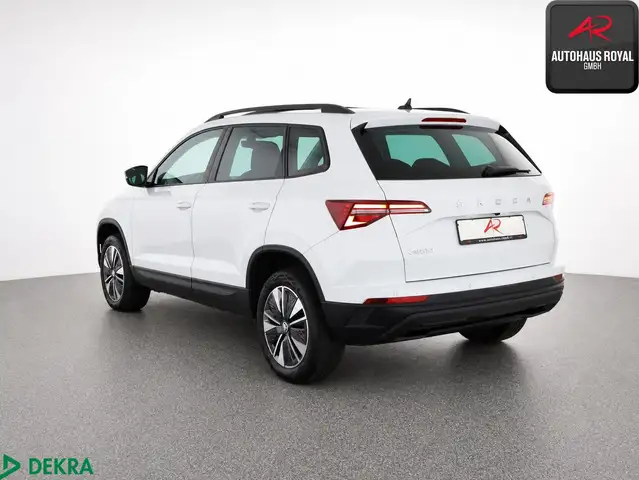 Skoda Karoq view 3
