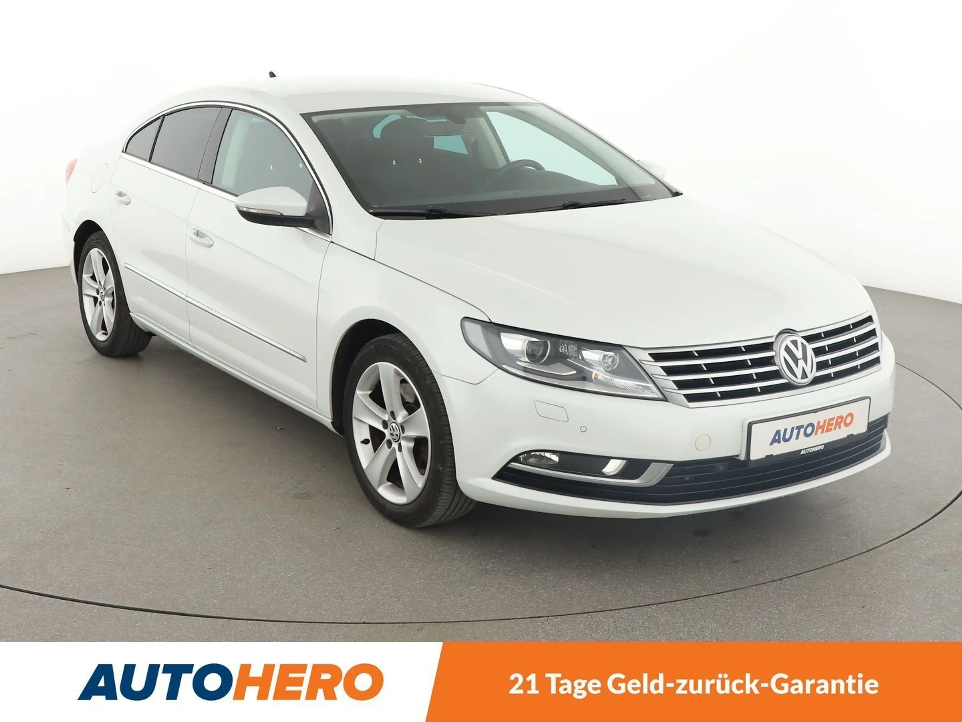 Volkswagen CC 1.4 TSI BMT Aut.*NAVI*BI-XENON*TEMPO*PDC*SHZ* — photo 8
