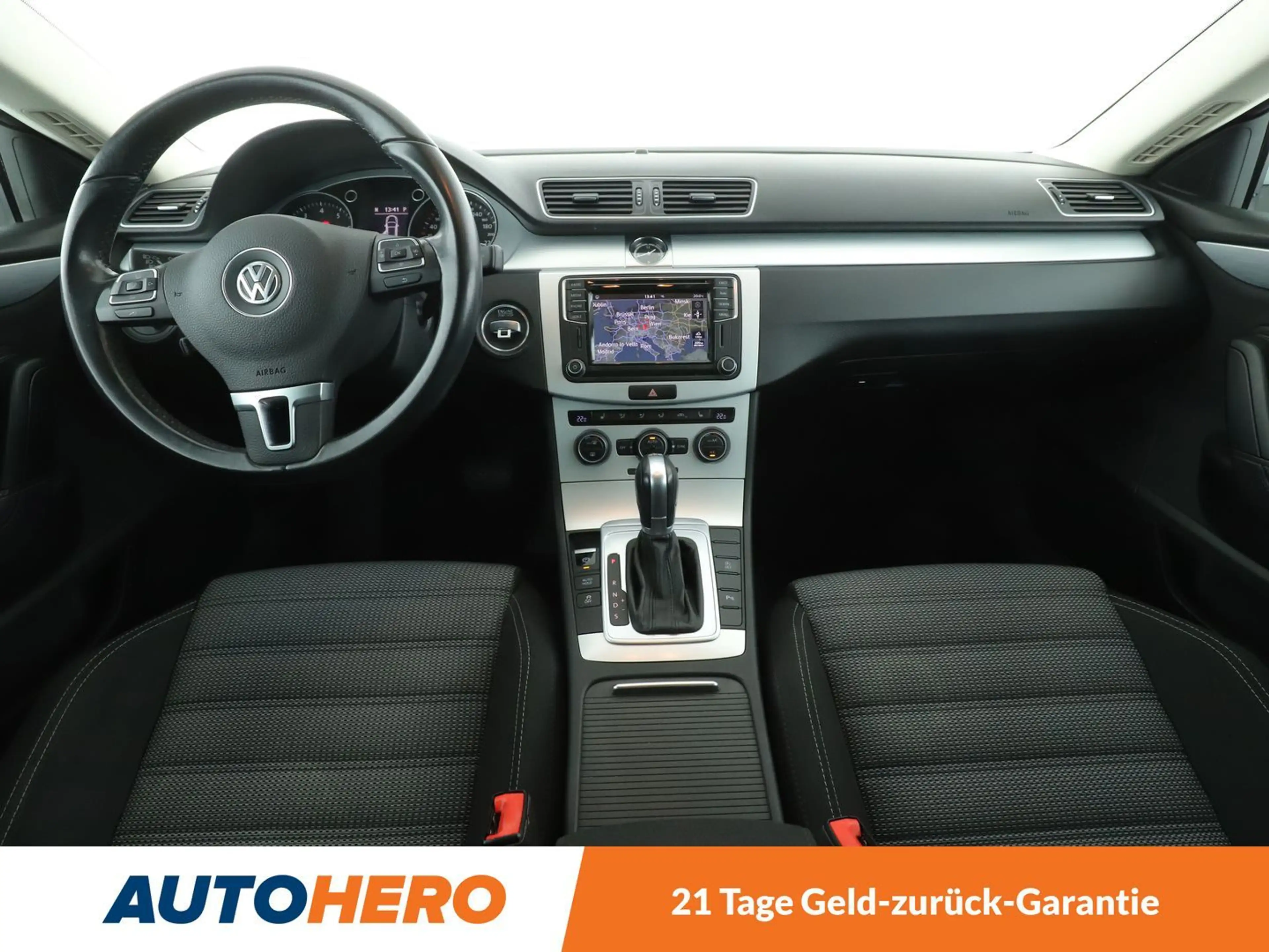 Volkswagen CC 1.4 TSI BMT Aut.*NAVI*BI-XENON*TEMPO*PDC*SHZ* — photo 12