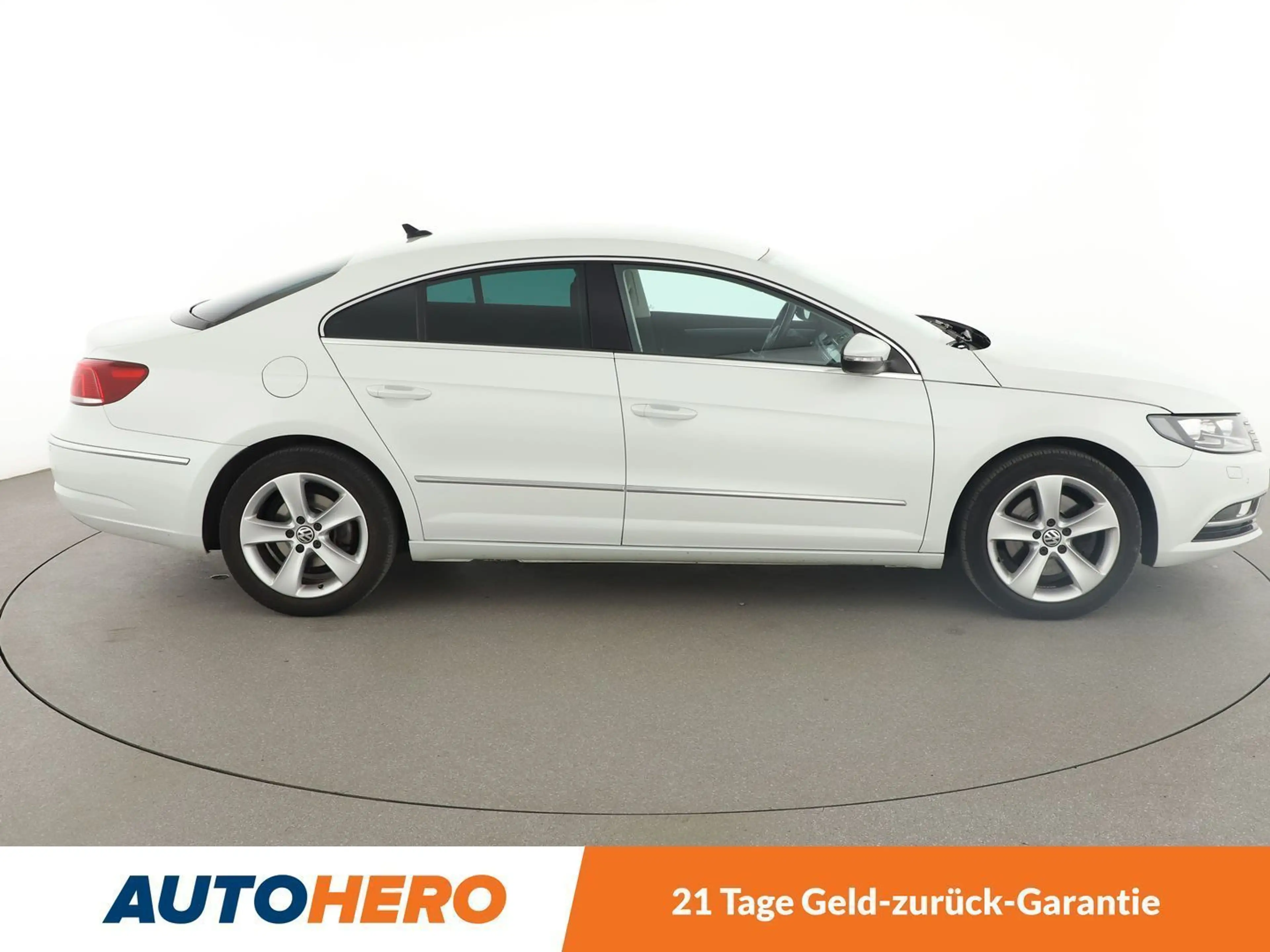 Volkswagen CC 1.4 TSI BMT Aut.*NAVI*BI-XENON*TEMPO*PDC*SHZ* — photo 7