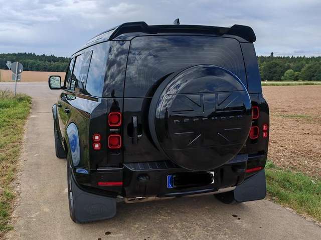 Imagine Land Rover Defender Defender 130 D300 X-Dynamic HSE