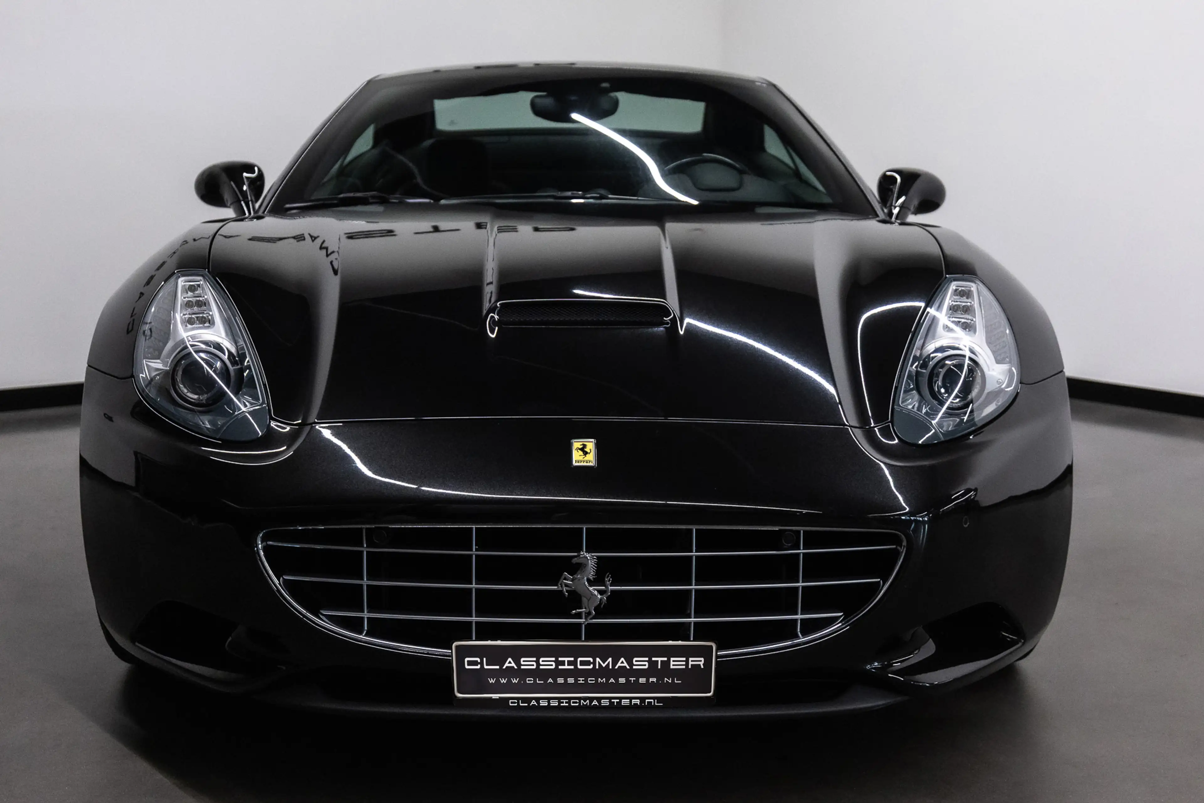 Ferrari California 4.3 V8 30 Btw auto, (€ 107.396,69 Ex B.T.W) DEALER — photo 3