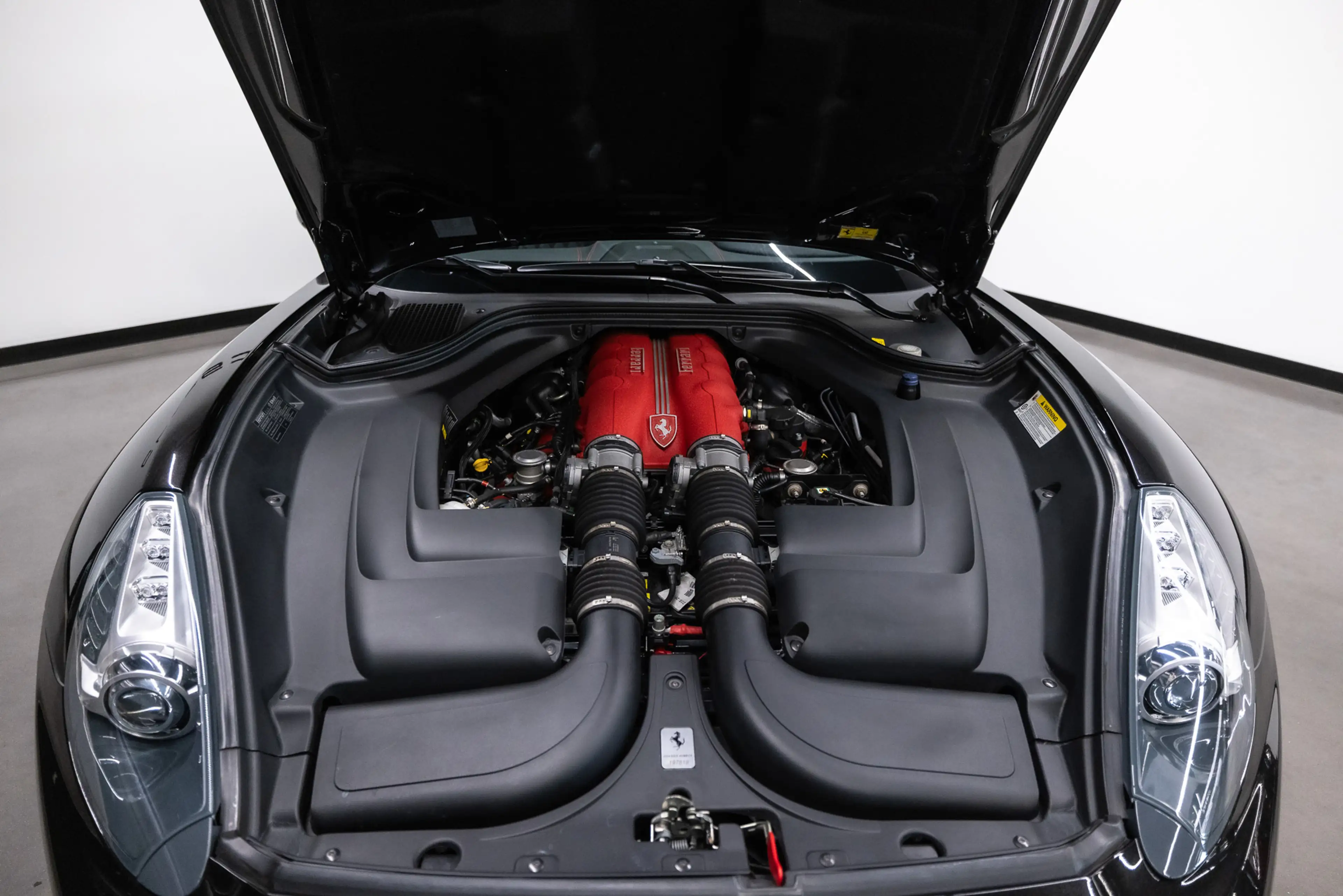 Ferrari California 4.3 V8 30 Btw auto, (€ 107.396,69 Ex B.T.W) DEALER — photo 10