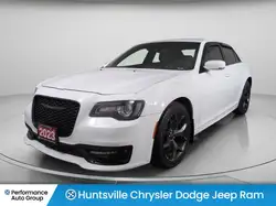 2023 Chrysler 300