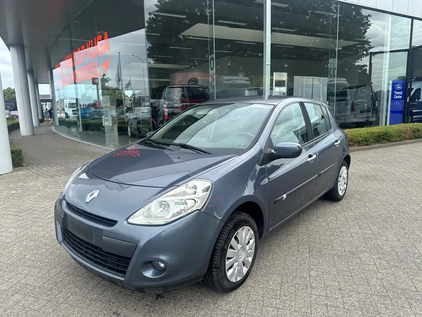 Renault Clio Grijs - 1