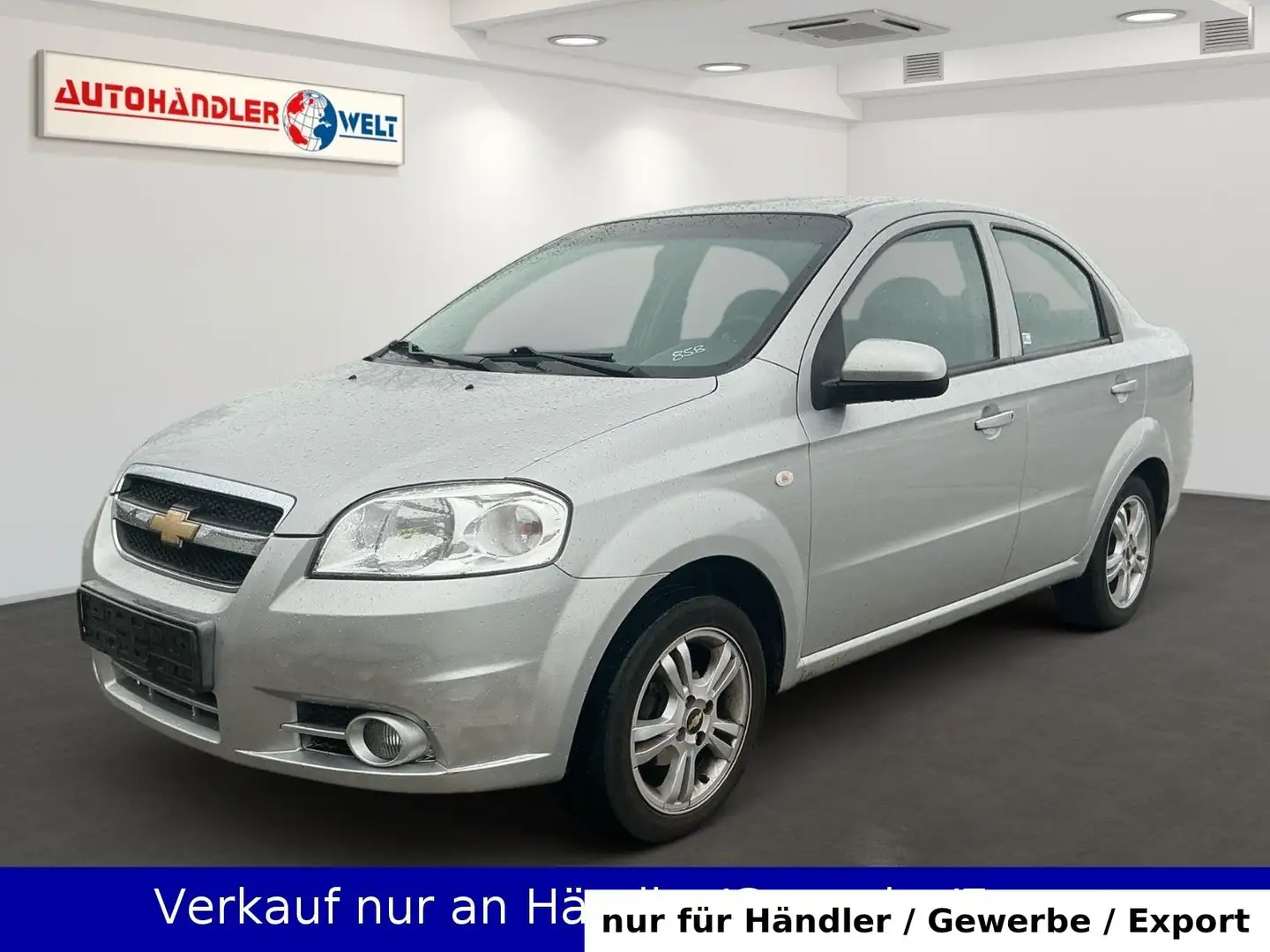 Chevrolet Aveo Lim. LT Silber - 1